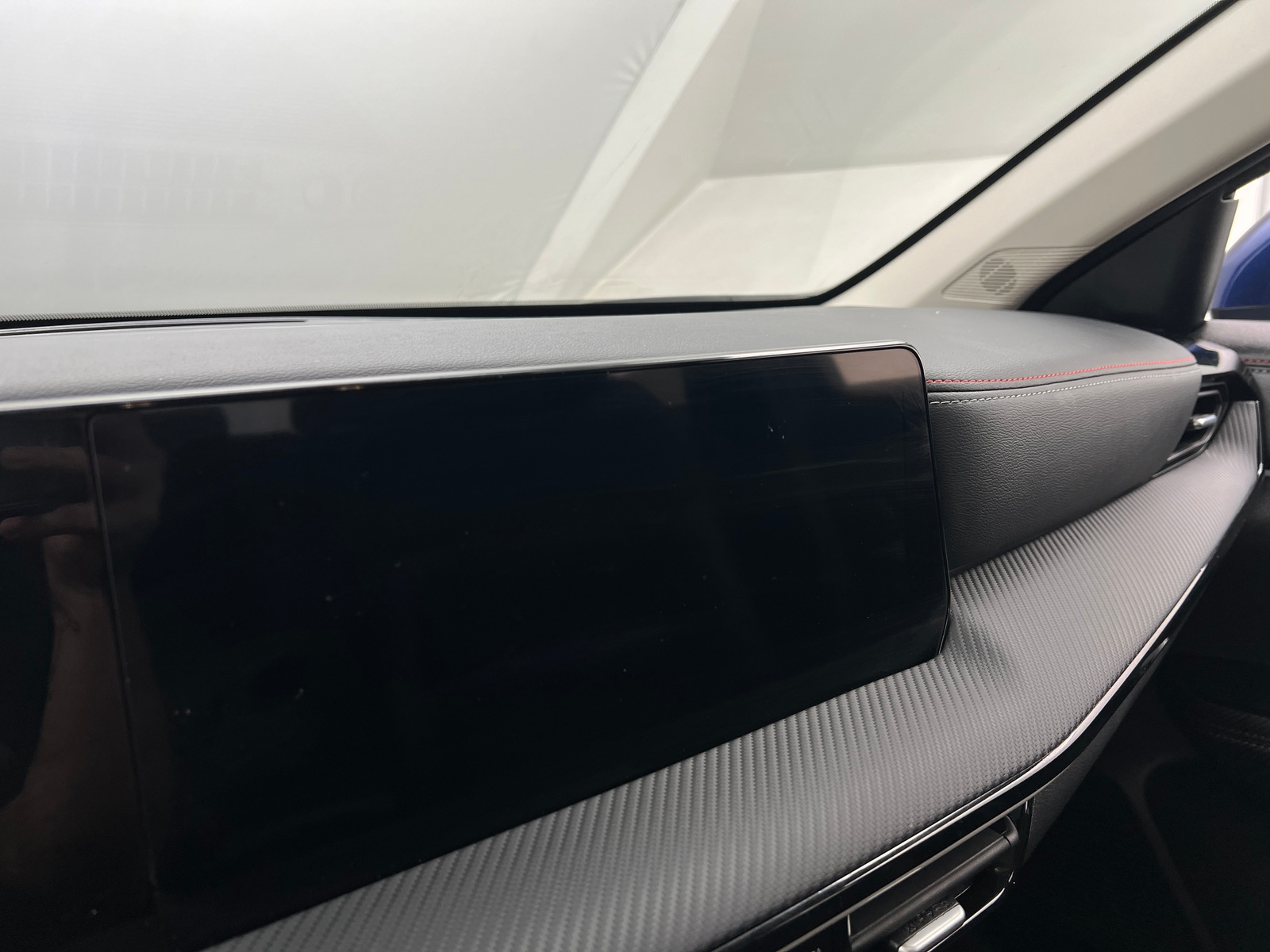 Thumbnail: 2025 Nissan Kicks - 4