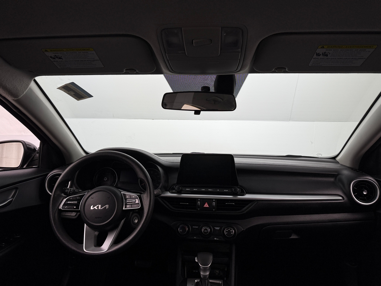 Thumbnail: 2024 Kia Forte - 3