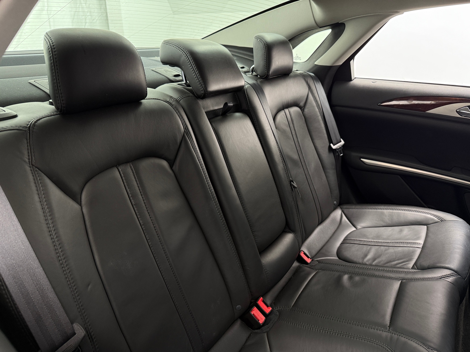Thumbnail: 2014 Lincoln MKZ - 5