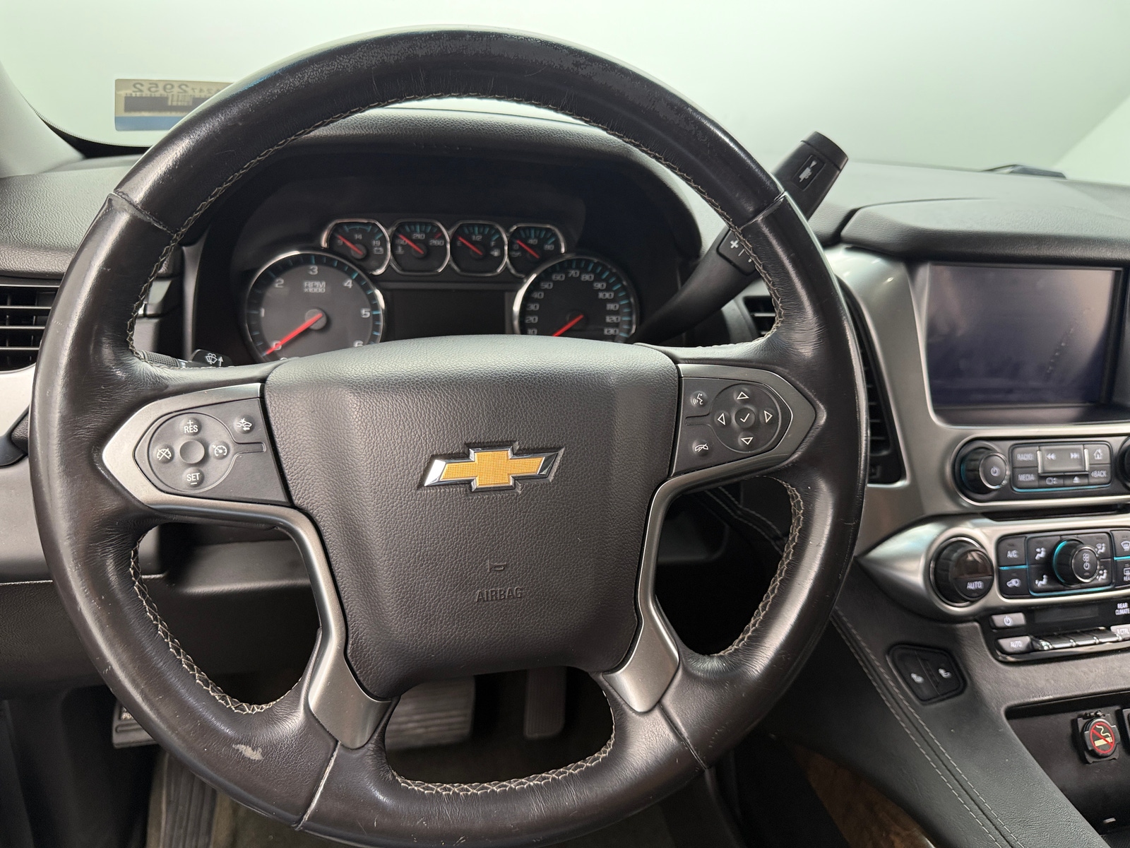 Thumbnail: 2018 Chevrolet Suburban - 4