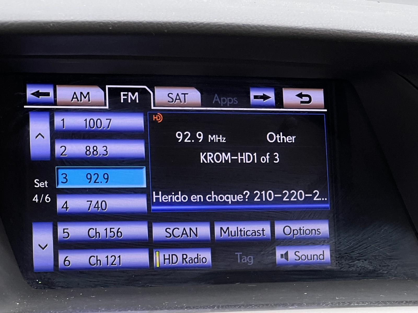 Thumbnail: 2015 Lexus RX - 4