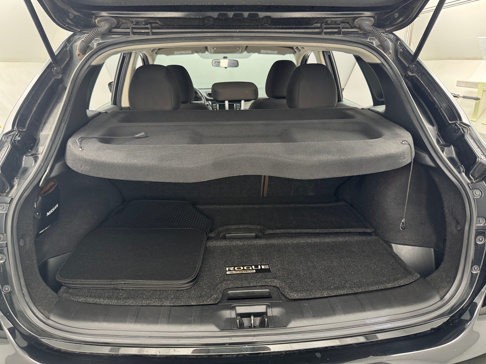 Thumbnail: 2019 Nissan Rogue Sport - 7