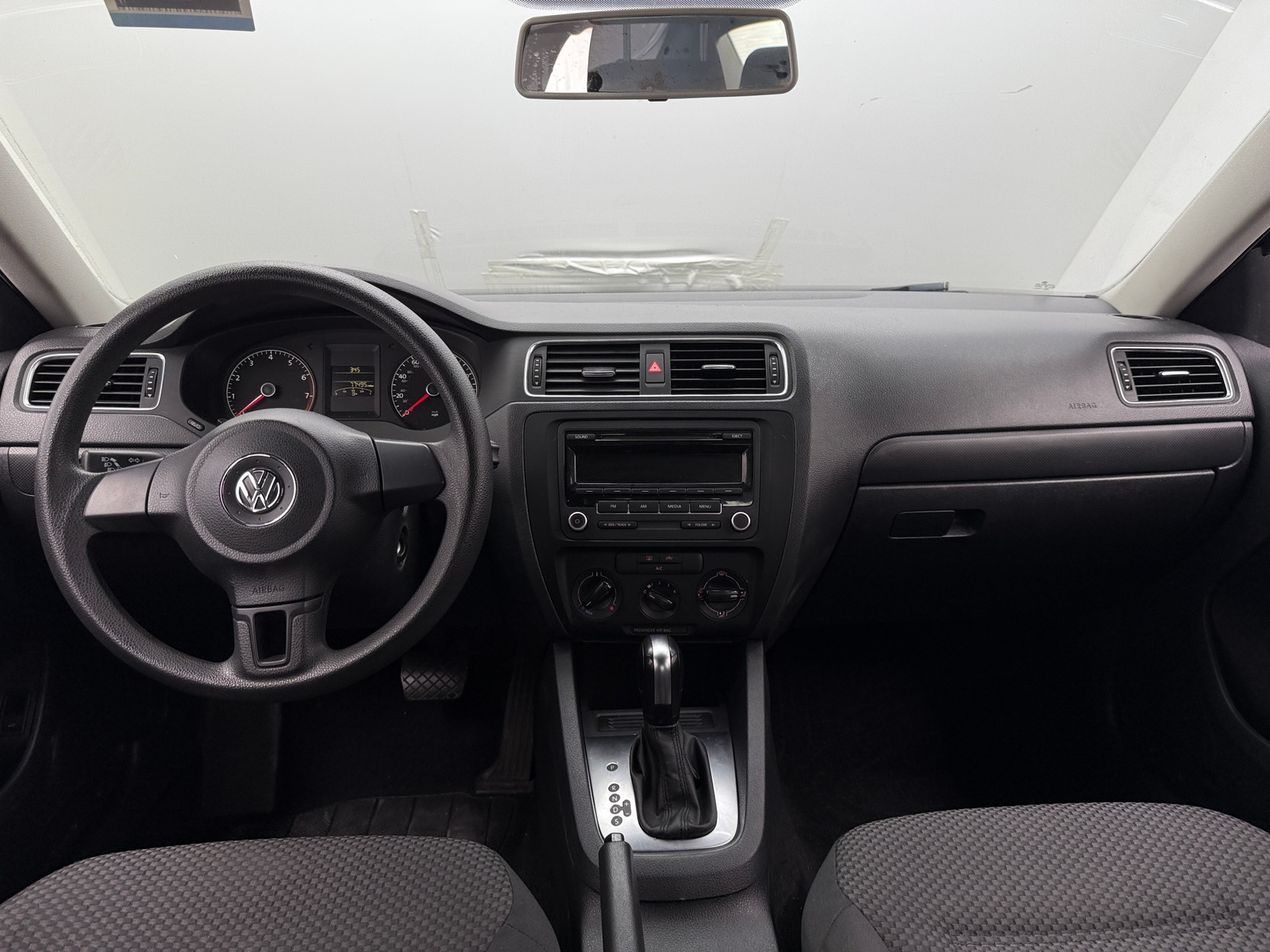 Thumbnail: 2014 Volkswagen Jetta - 3