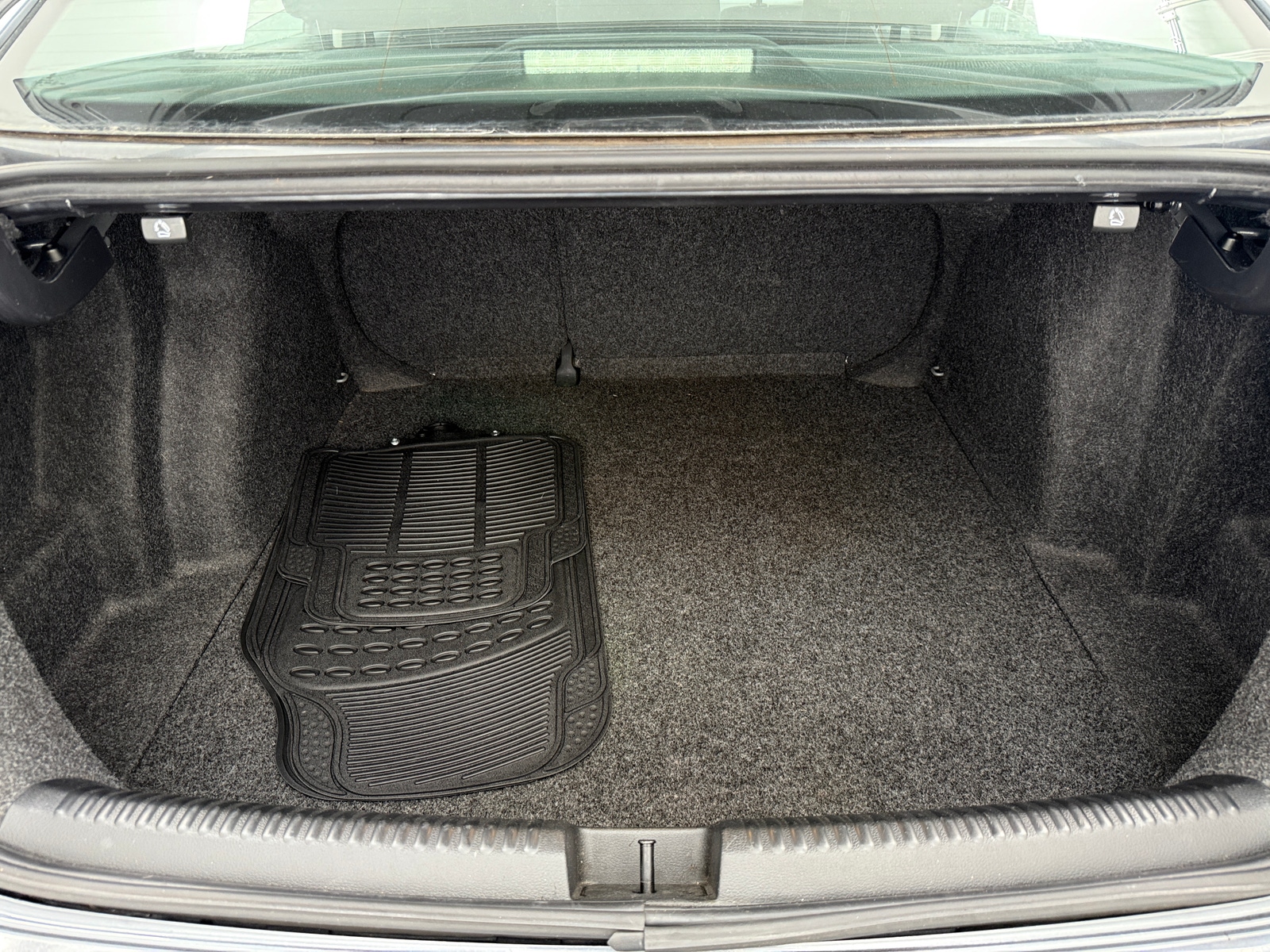 Thumbnail: 2014 Volkswagen Jetta - 7