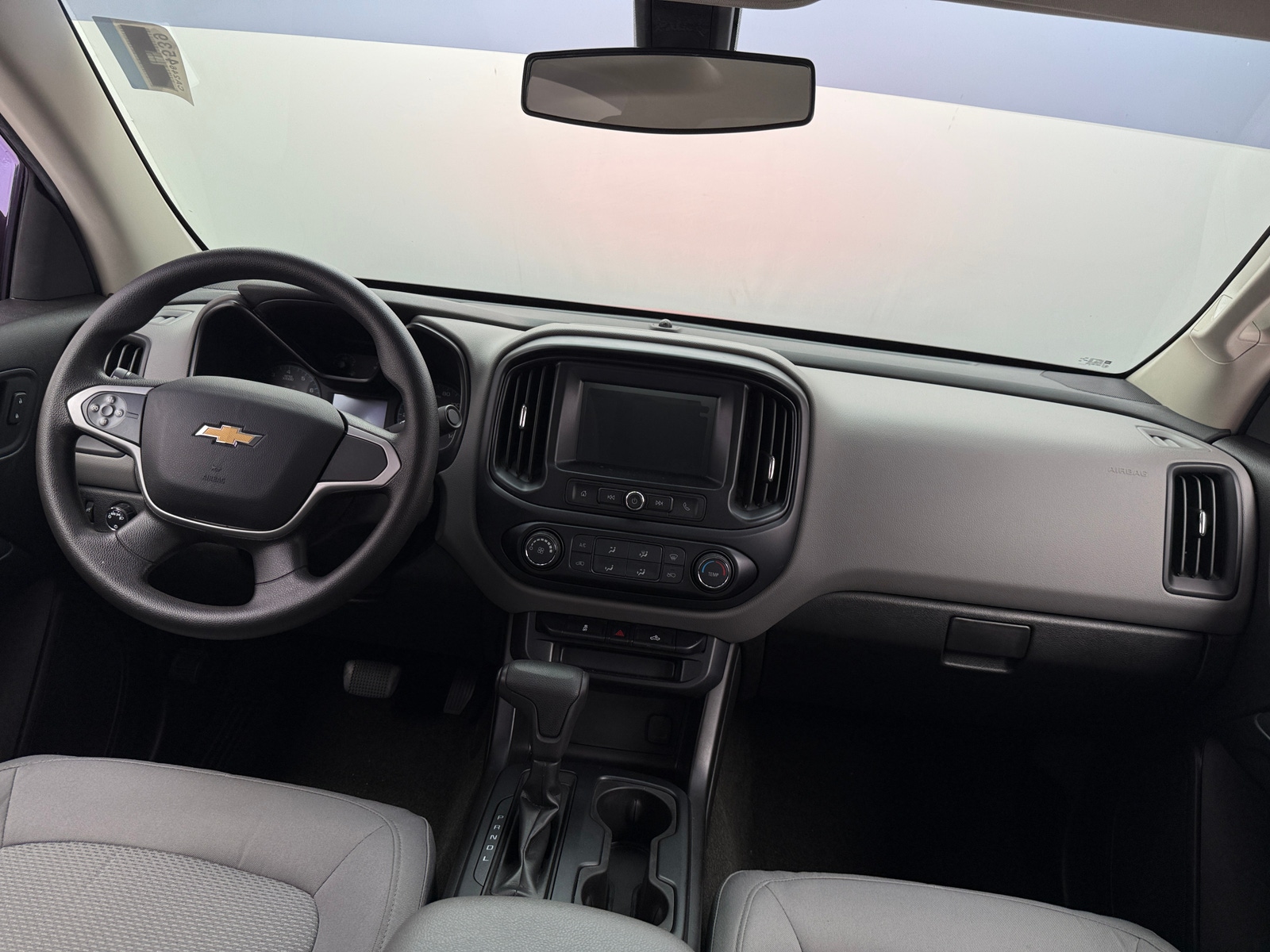 Thumbnail: 2018 Chevrolet Colorado - 3
