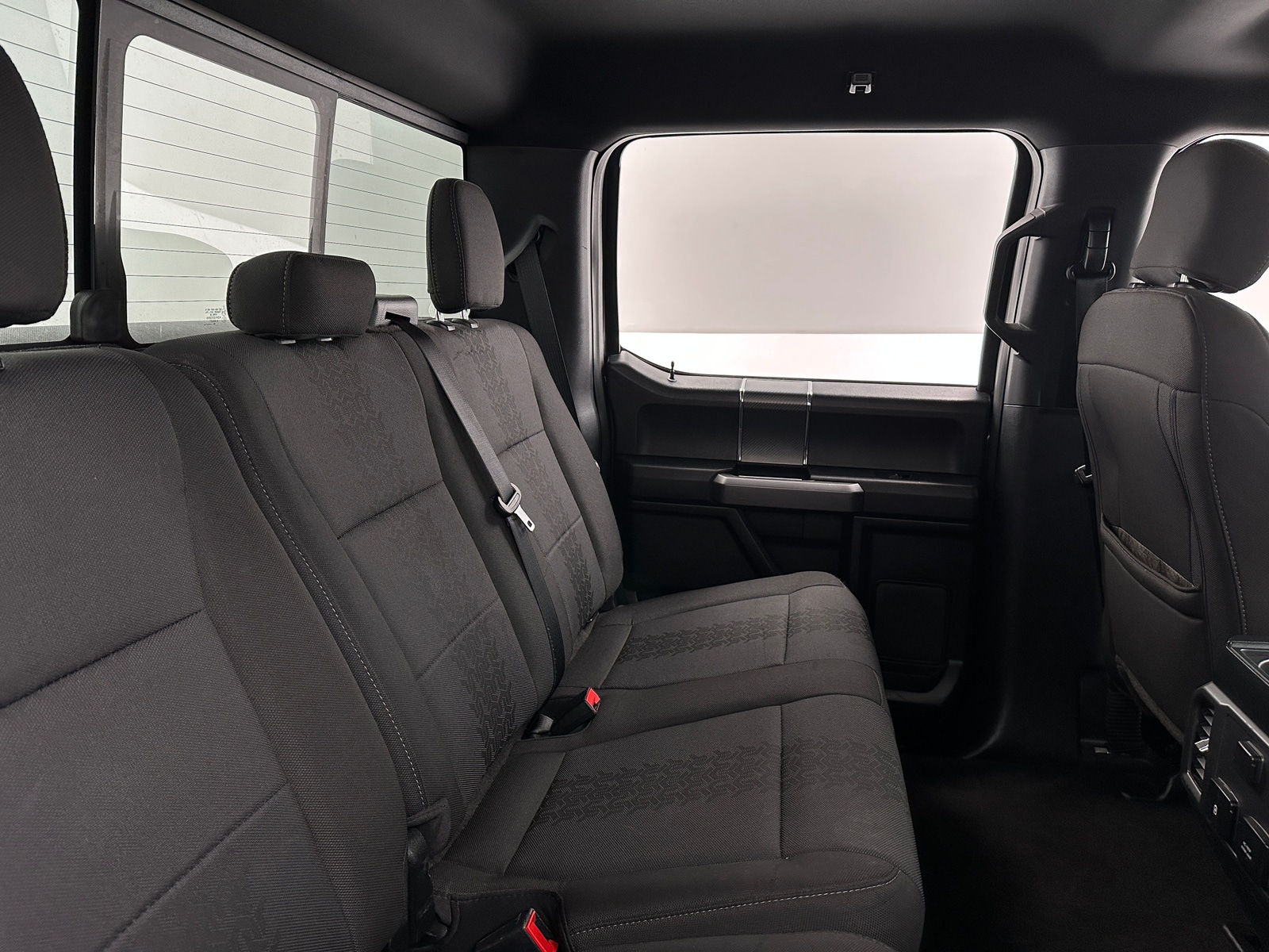 Thumbnail: 2019 Ford Econoline - 6
