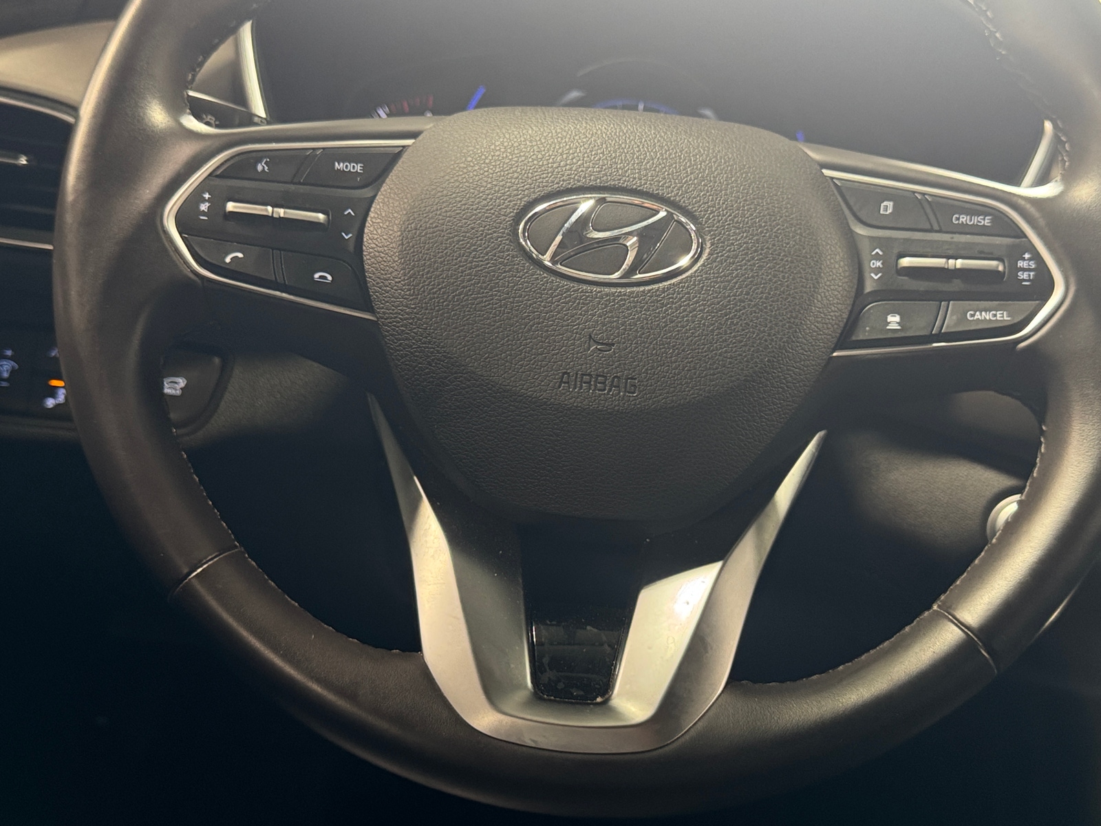 Thumbnail: 2020 Hyundai Santa Fe - 4
