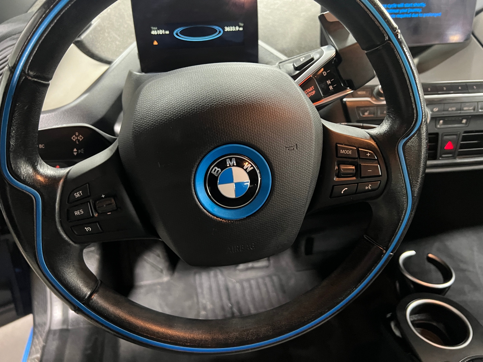 Thumbnail: 2016 BMW i3 - 4