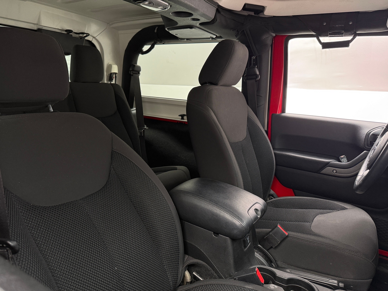 Thumbnail: 2017 Jeep Wrangler - 2