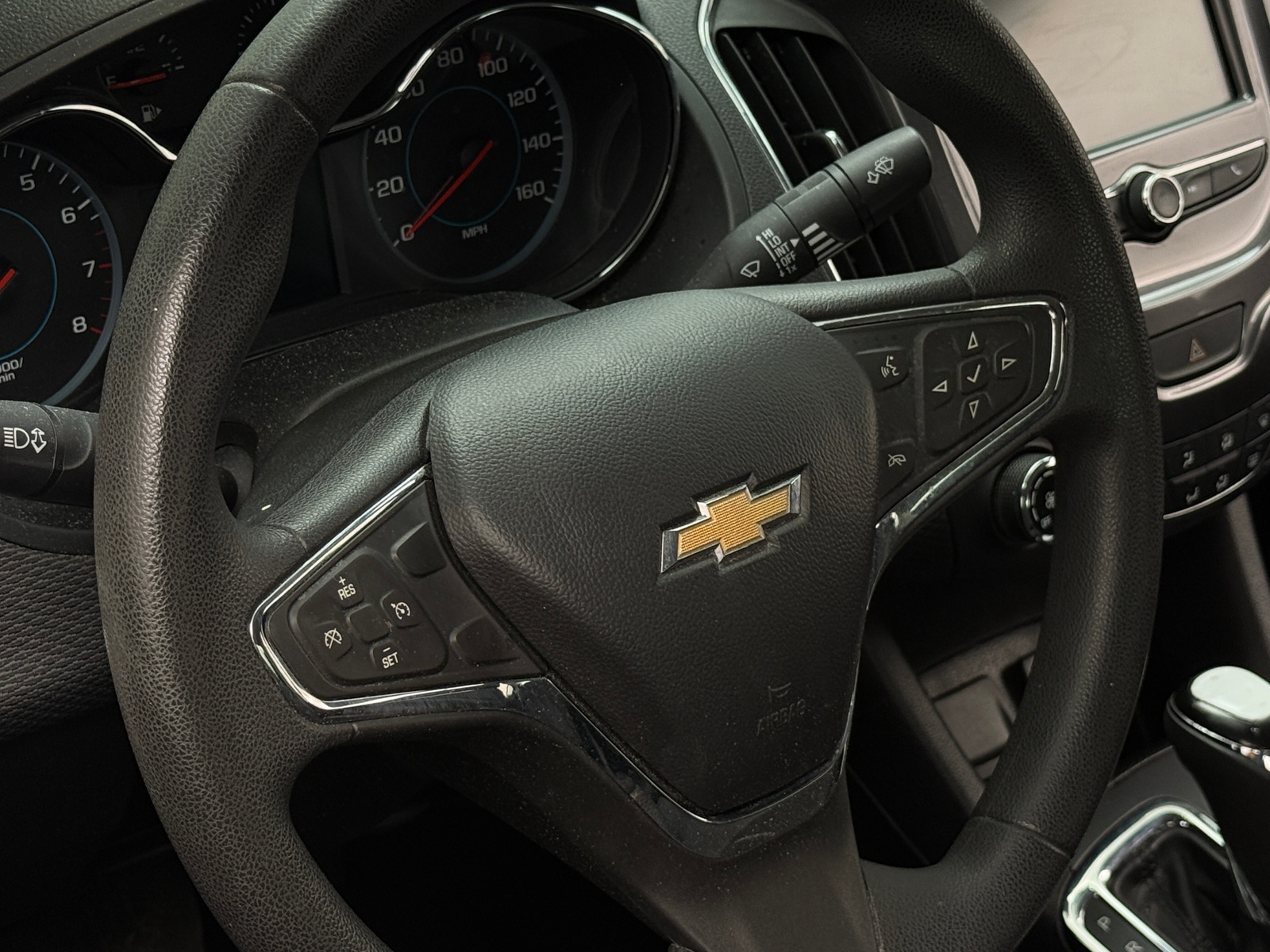 Thumbnail: 2016 Chevrolet Cruze - 5
