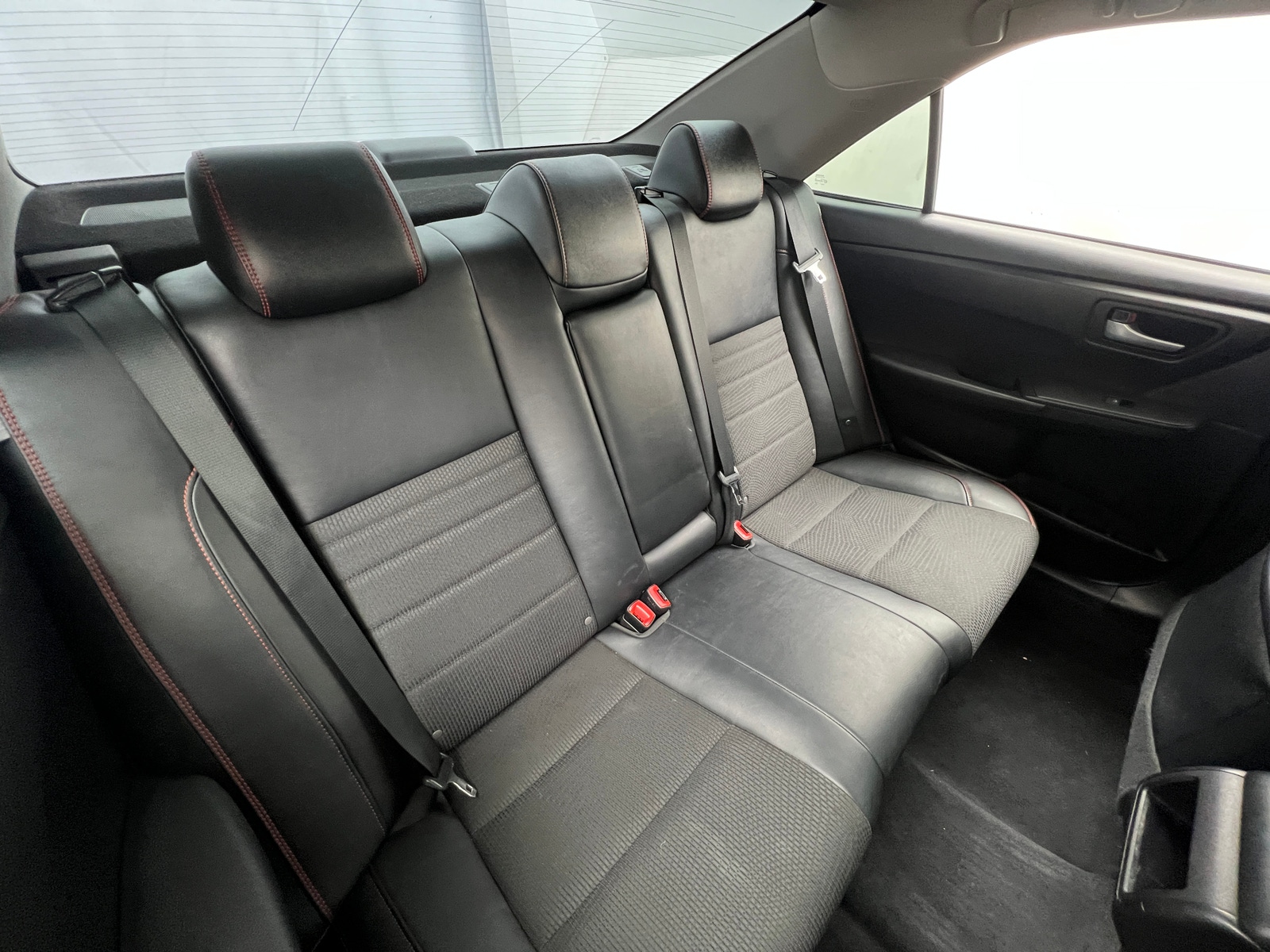 Thumbnail: 2017 Toyota Camry - 6