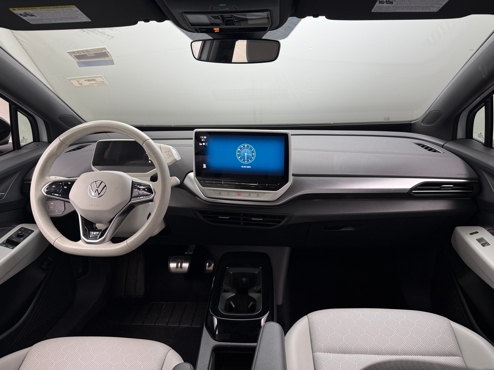 Thumbnail: 2021 Volkswagen ID.4 - 2