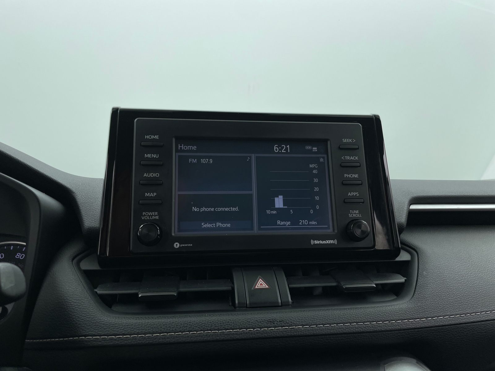 Thumbnail: 2020 Toyota RAV4 - 4