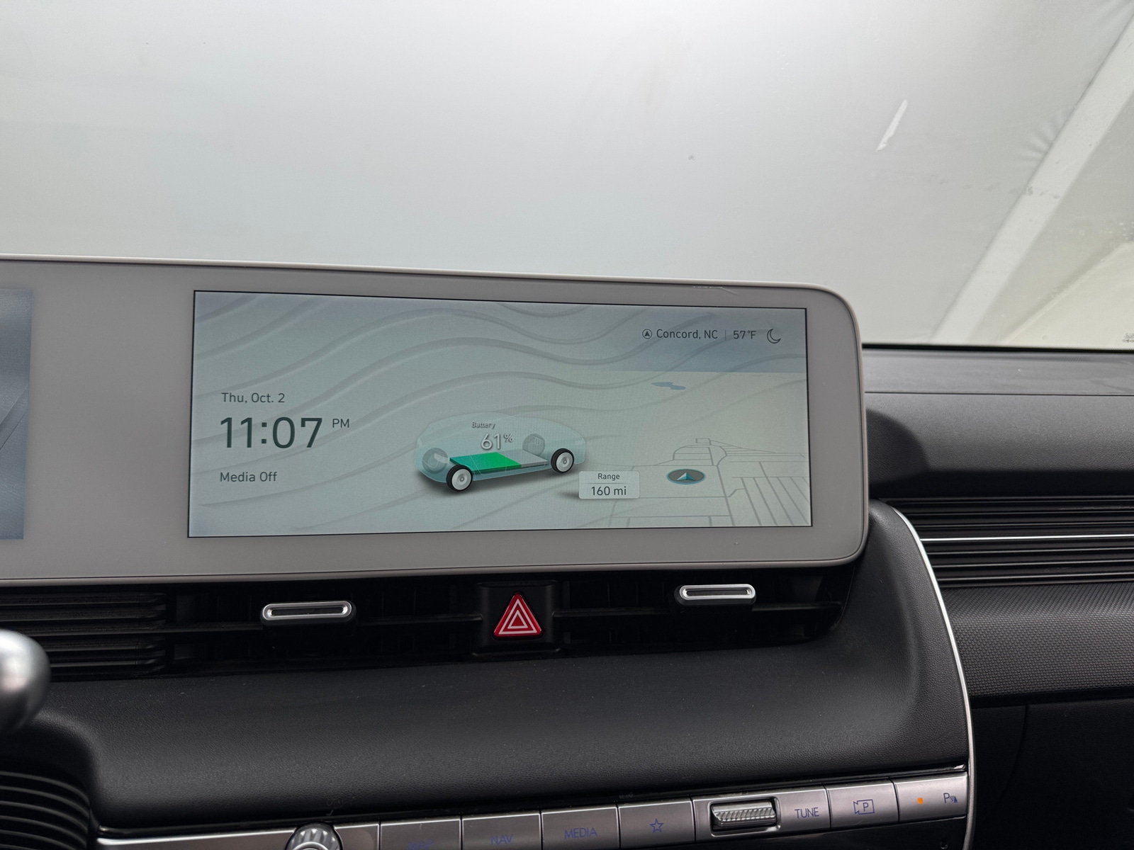 Thumbnail: 2022 Hyundai Ioniq 5 - 3