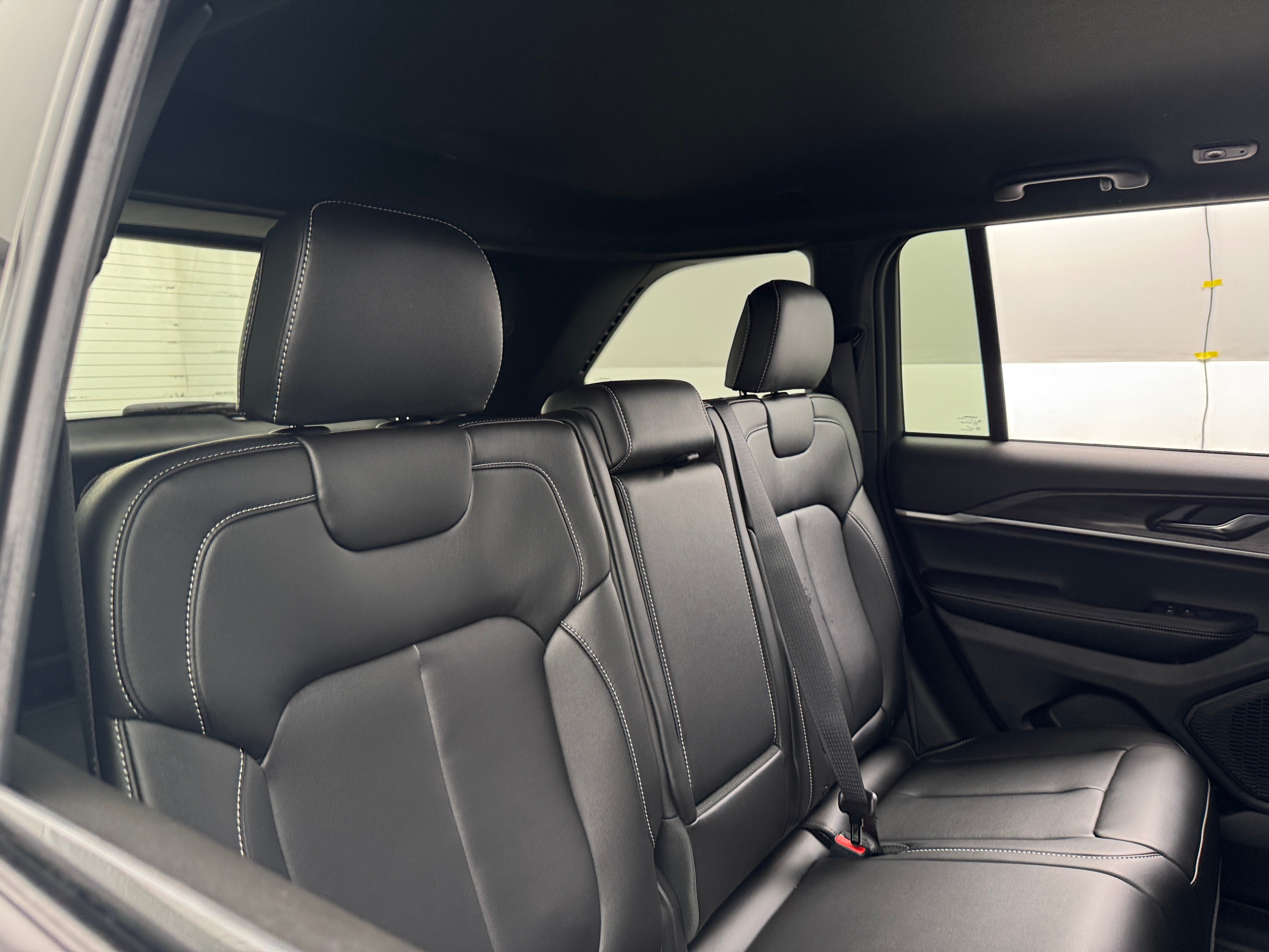2025 Jeep Grand Cherokee Limited - Photo 4