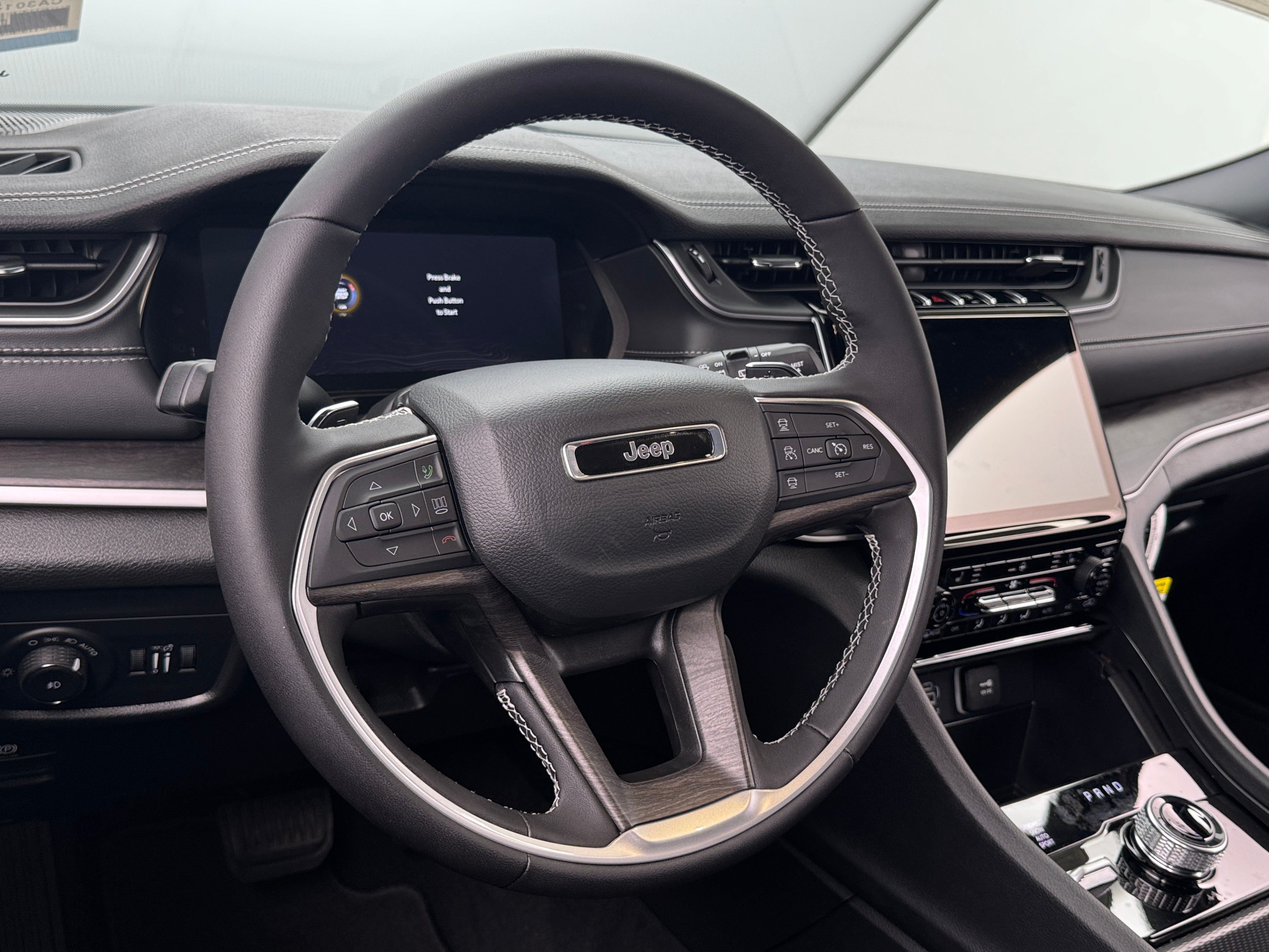 2025 Jeep Grand Cherokee Limited - Photo 9