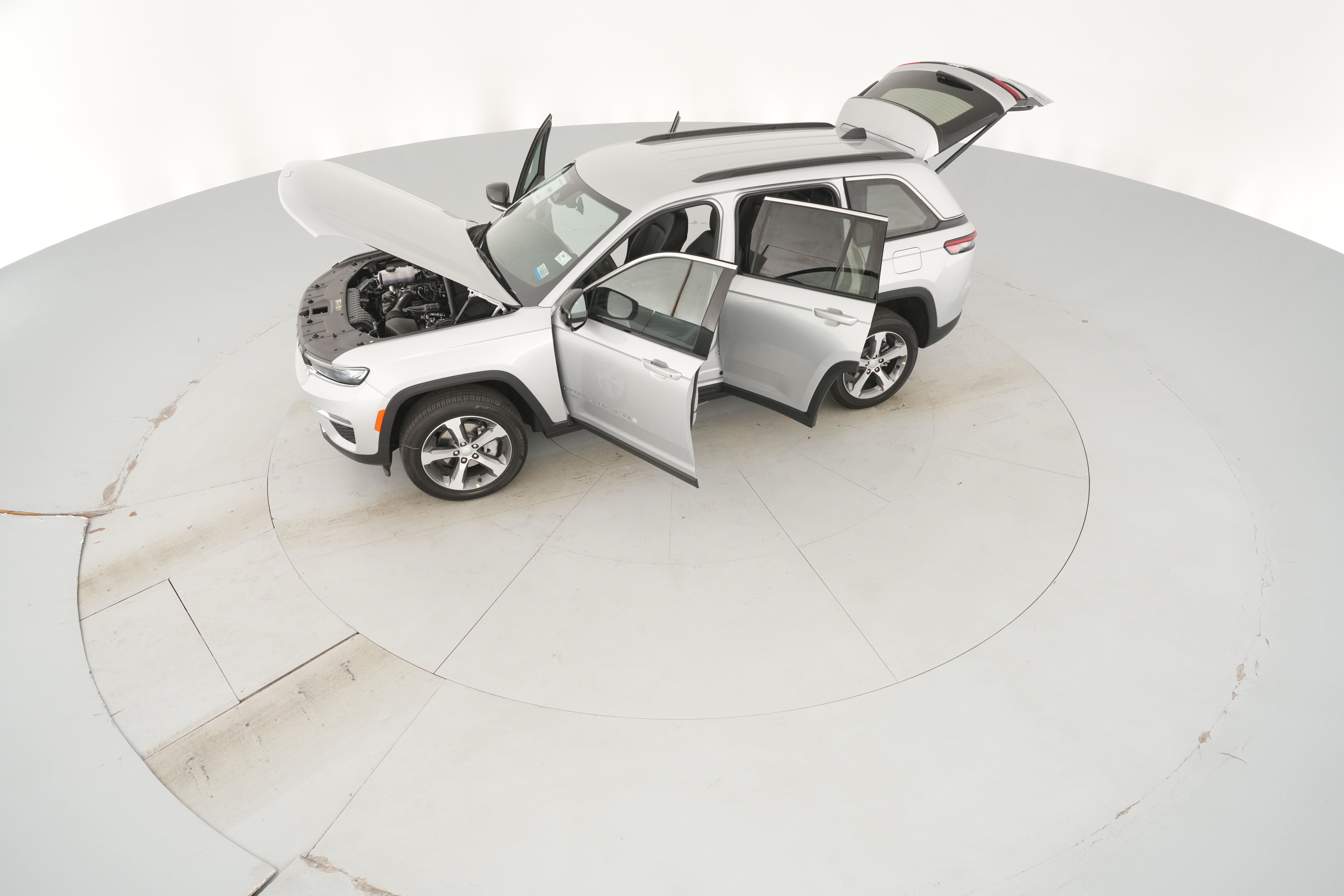 2025 Jeep Grand Cherokee Limited - Photo 24