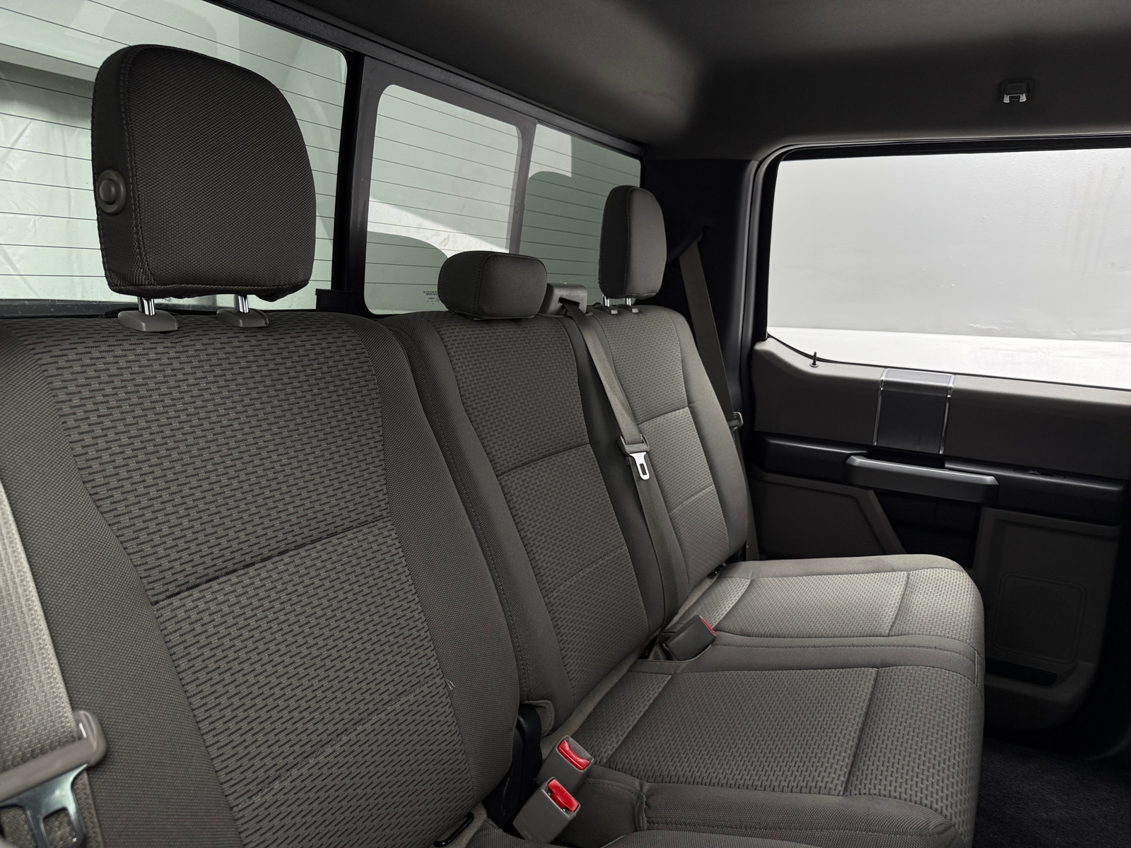 Thumbnail: 2015 Ford Econoline - 6