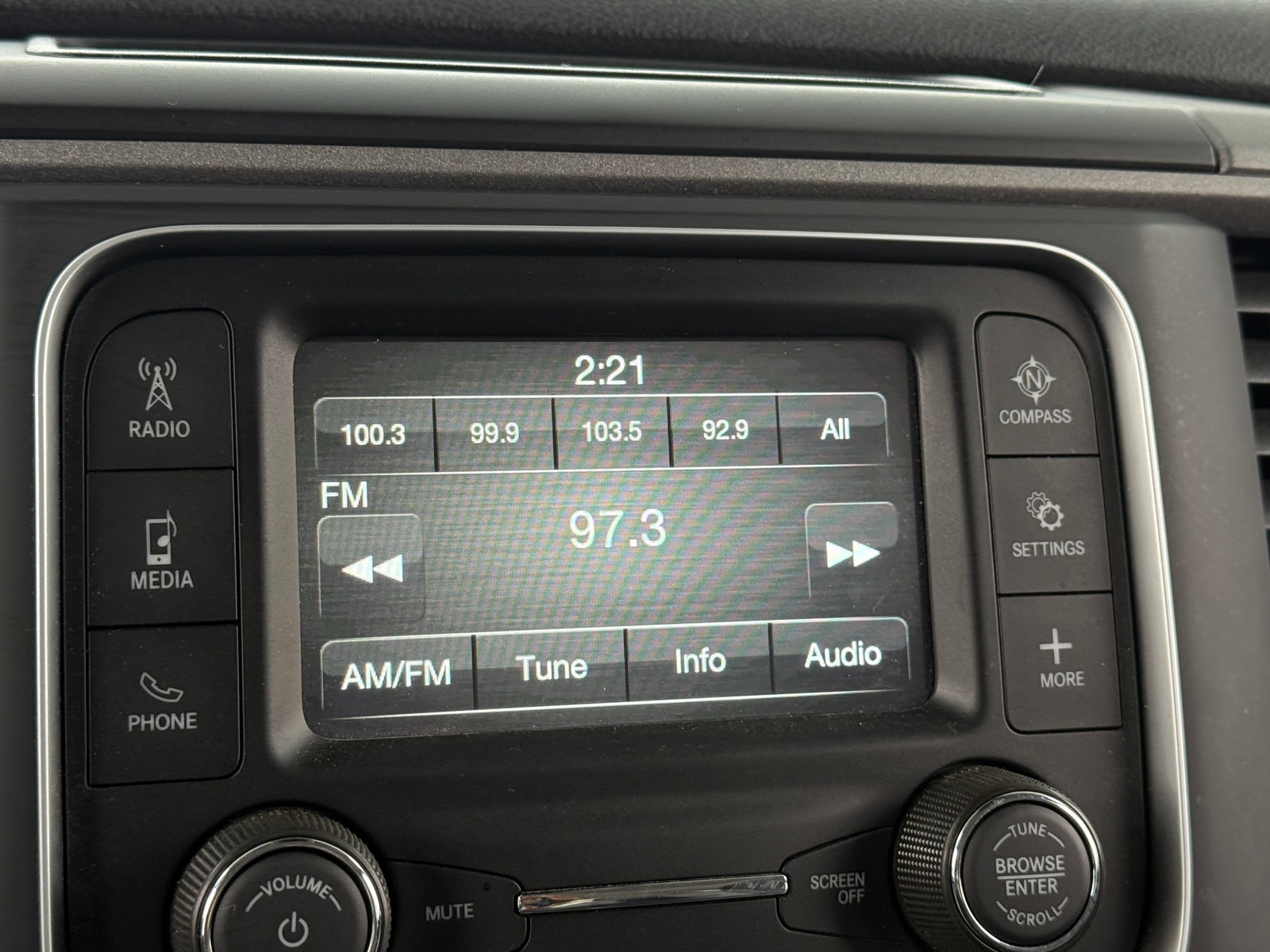 Thumbnail: 2023 RAM 1500 Classic - 4
