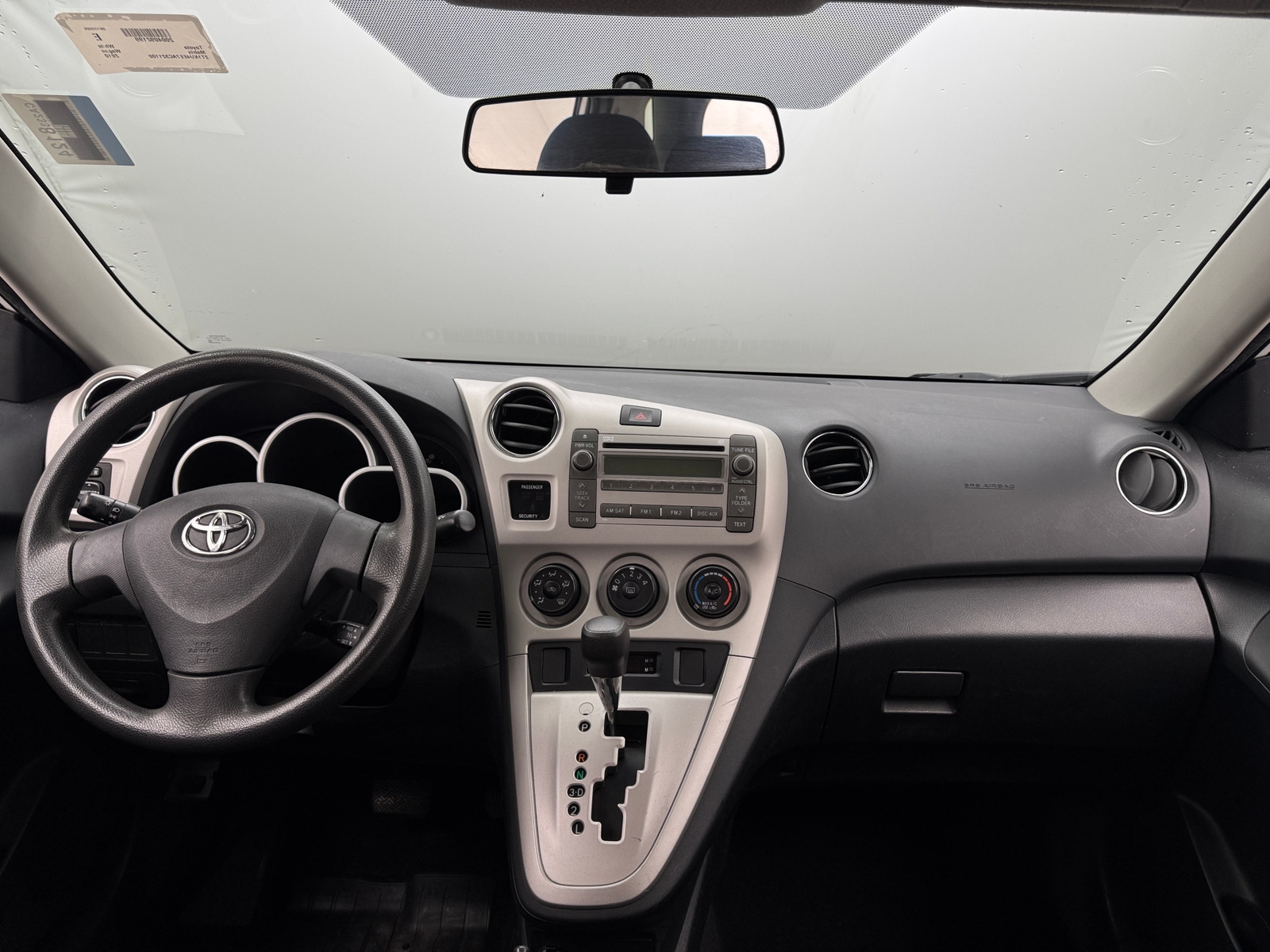 Thumbnail: 2010 Toyota Matrix - 3