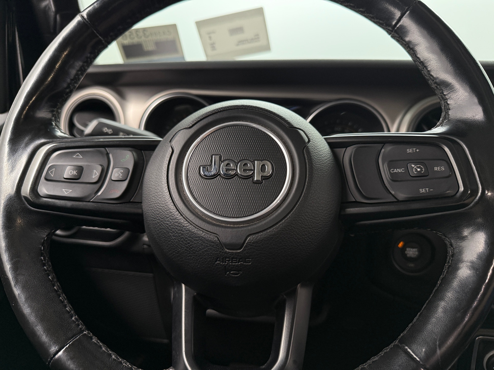 Thumbnail: 2020 Jeep Wrangler - 5