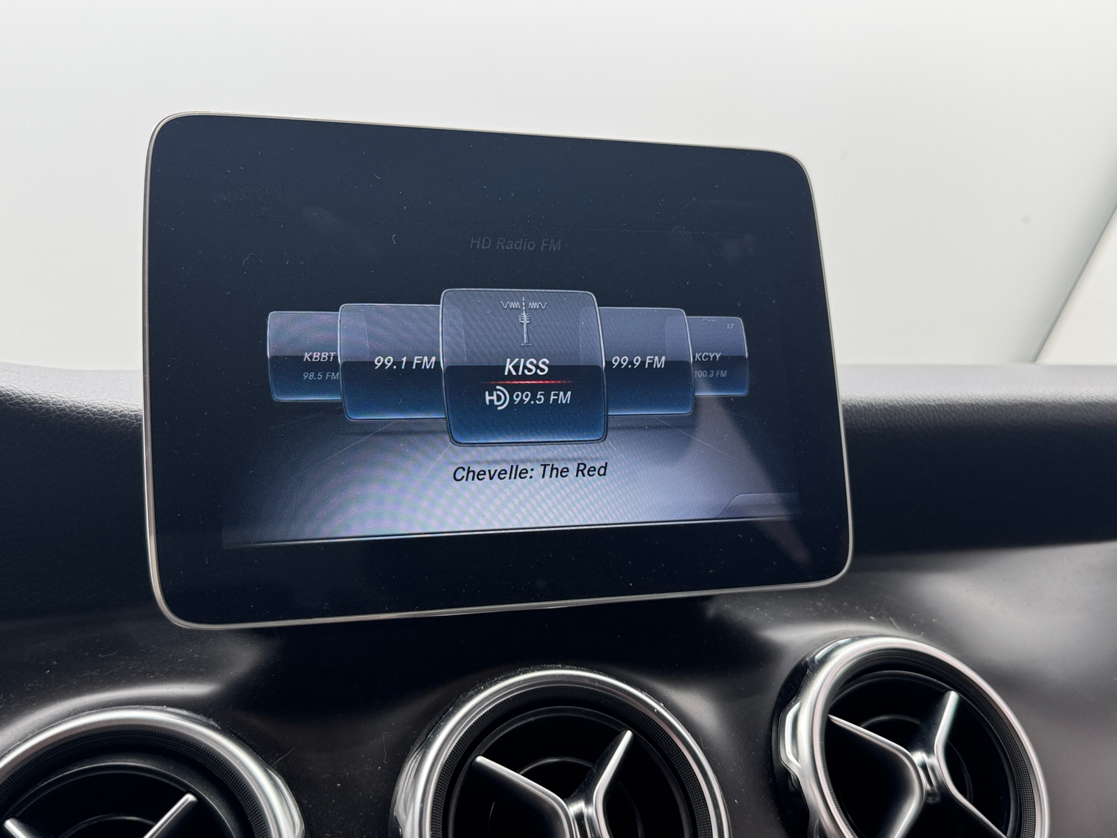 Thumbnail: 2019 Mercedes-Benz GLA - 3