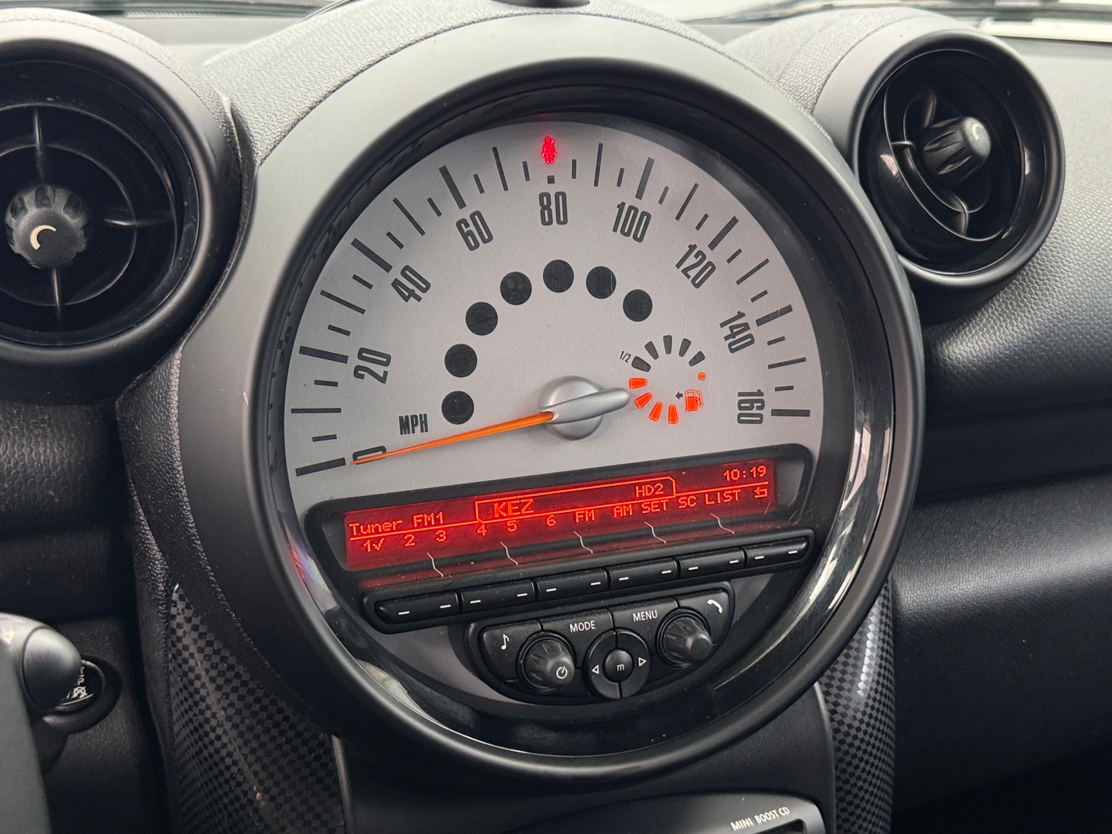 Thumbnail: 2014 MINI Cooper Countryman - 3