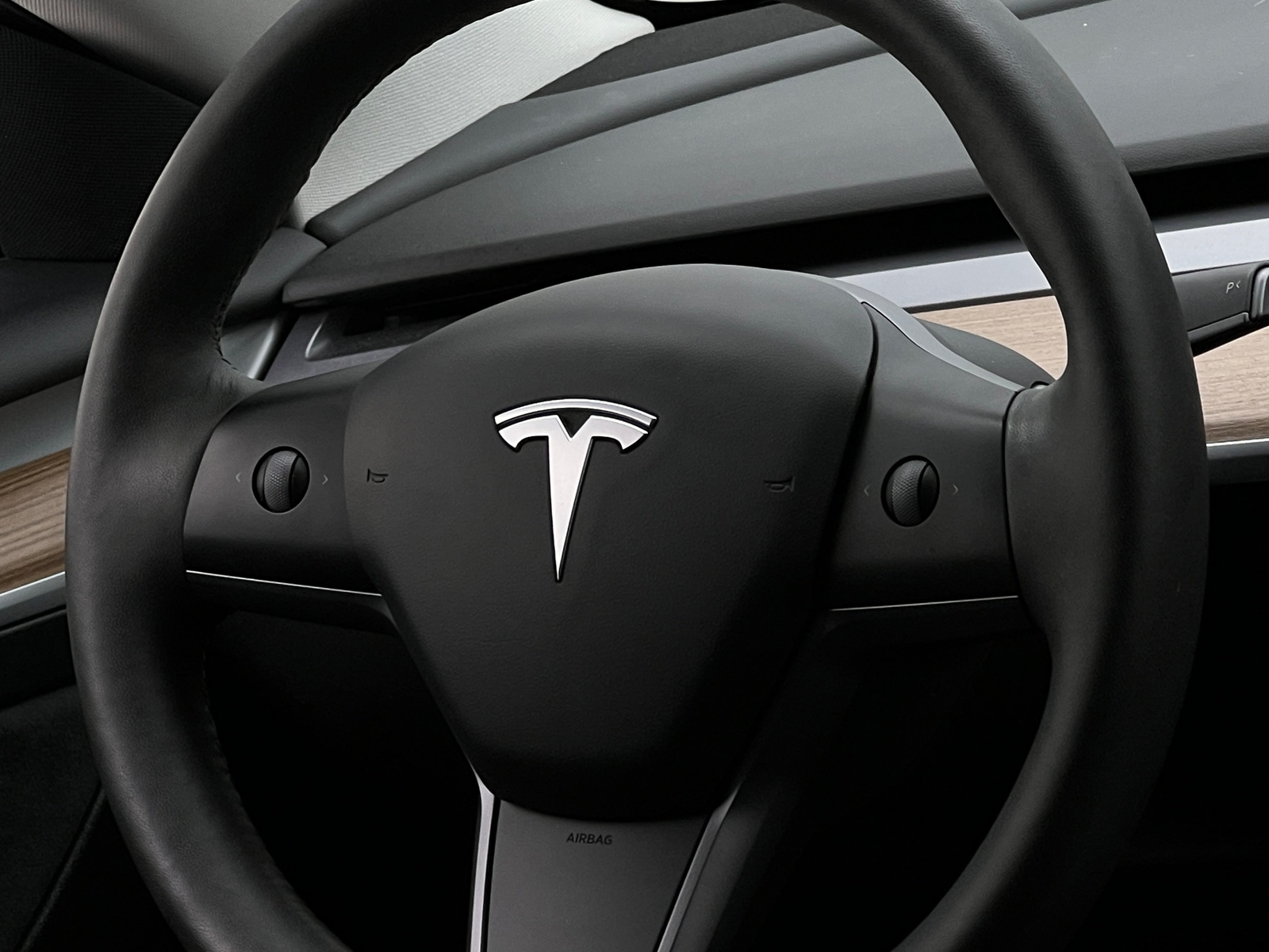 Thumbnail: 2021 Tesla Model 3 - 4