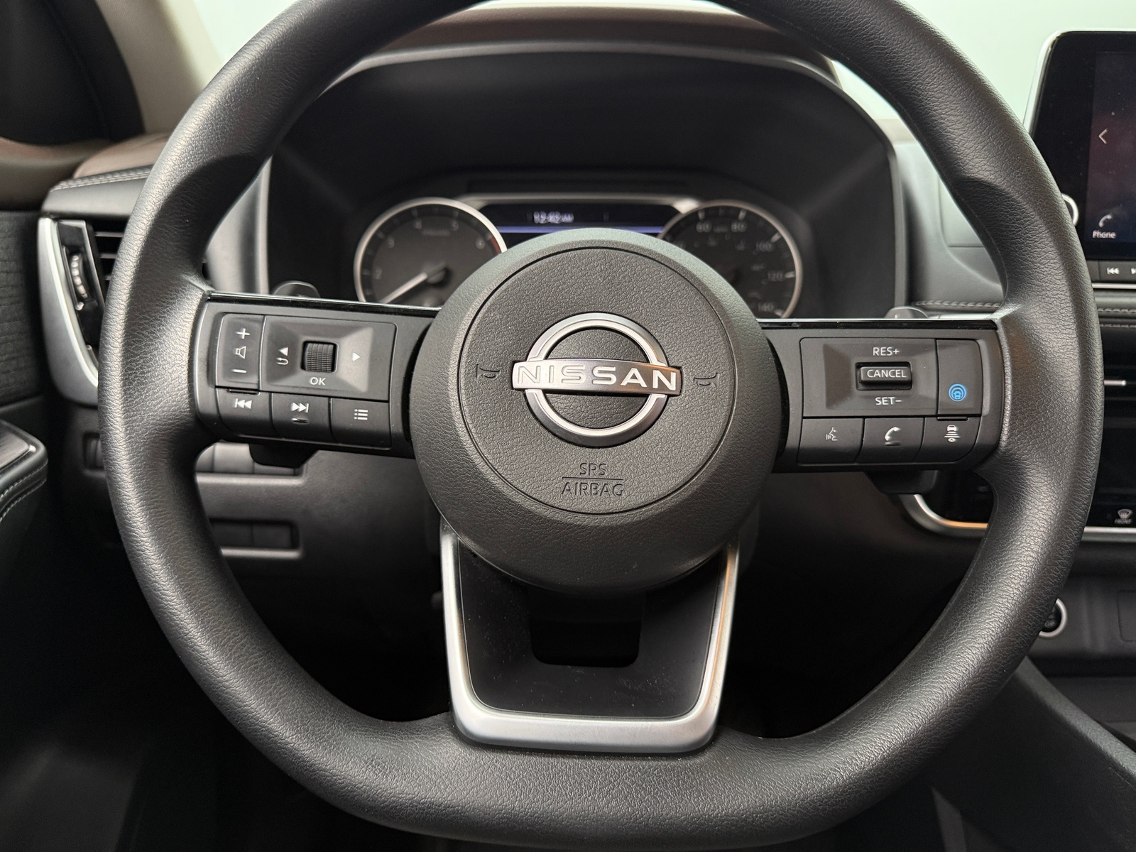 Thumbnail: 2022 Nissan Rogue - 5