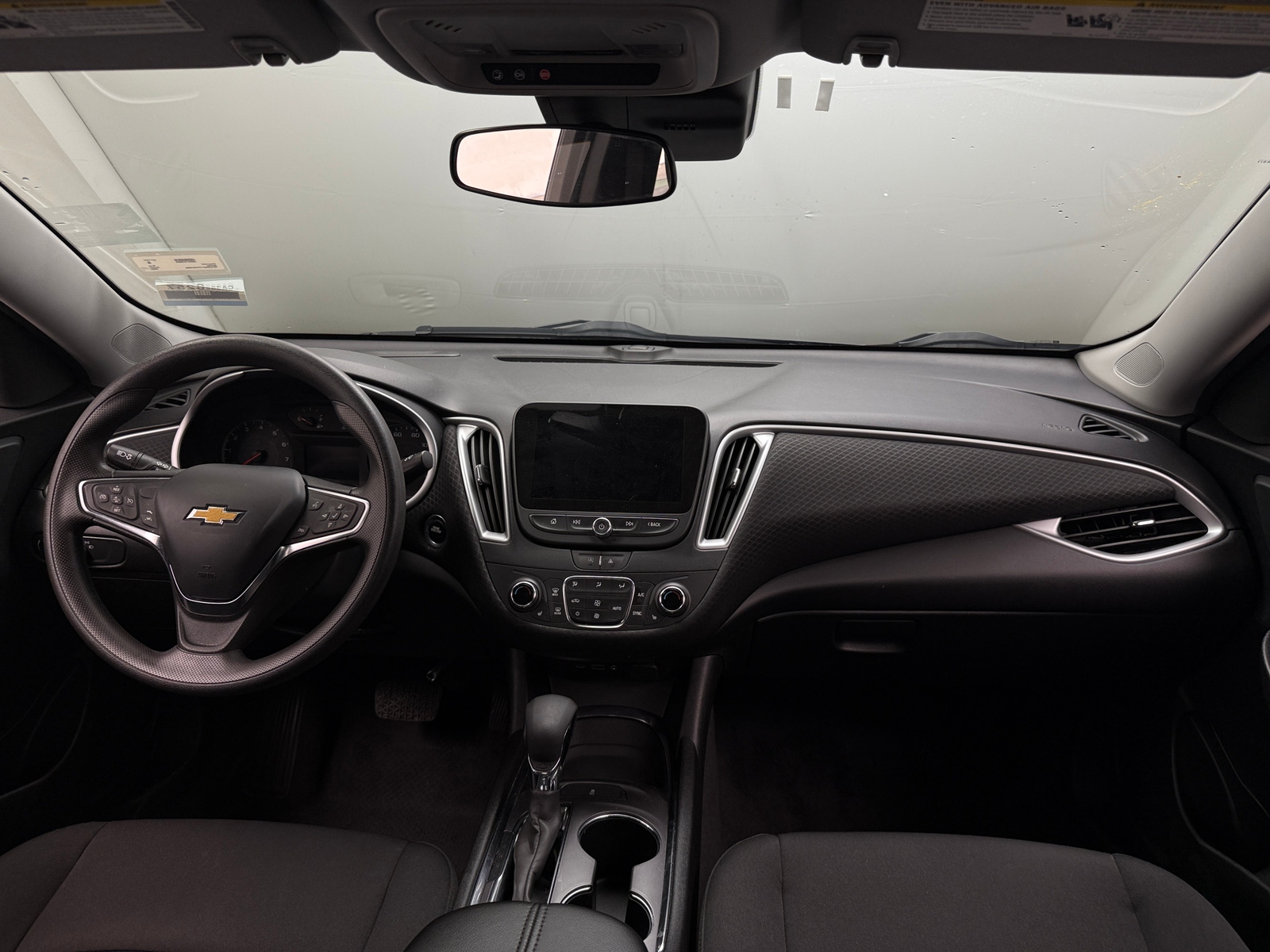 Thumbnail: 2023 Chevrolet Malibu - 3