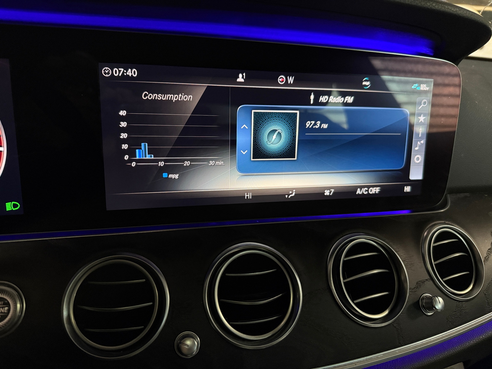 Thumbnail: 2020 Mercedes-Benz E-Class - 3