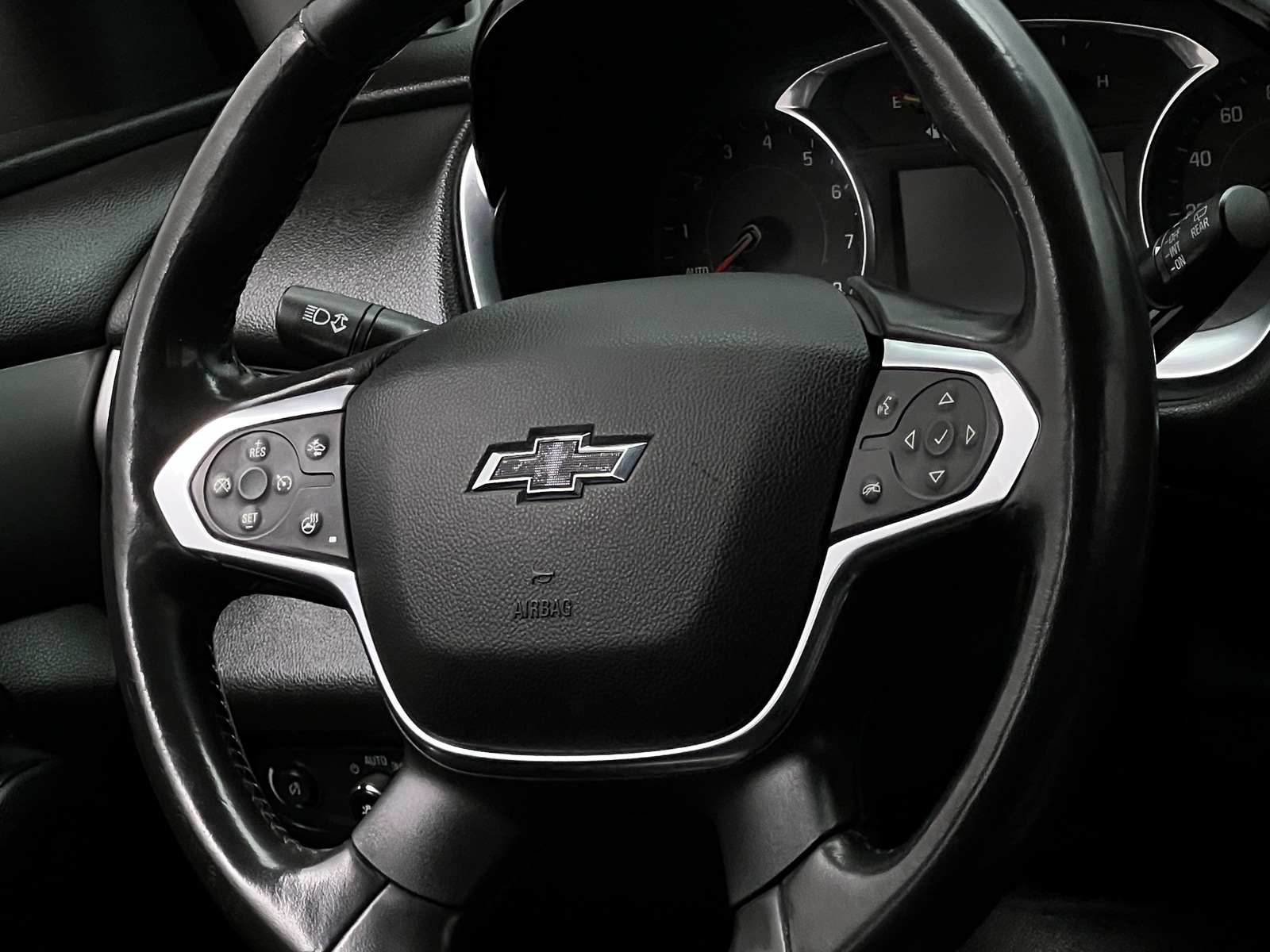 Thumbnail: 2020 Chevrolet Traverse - 4