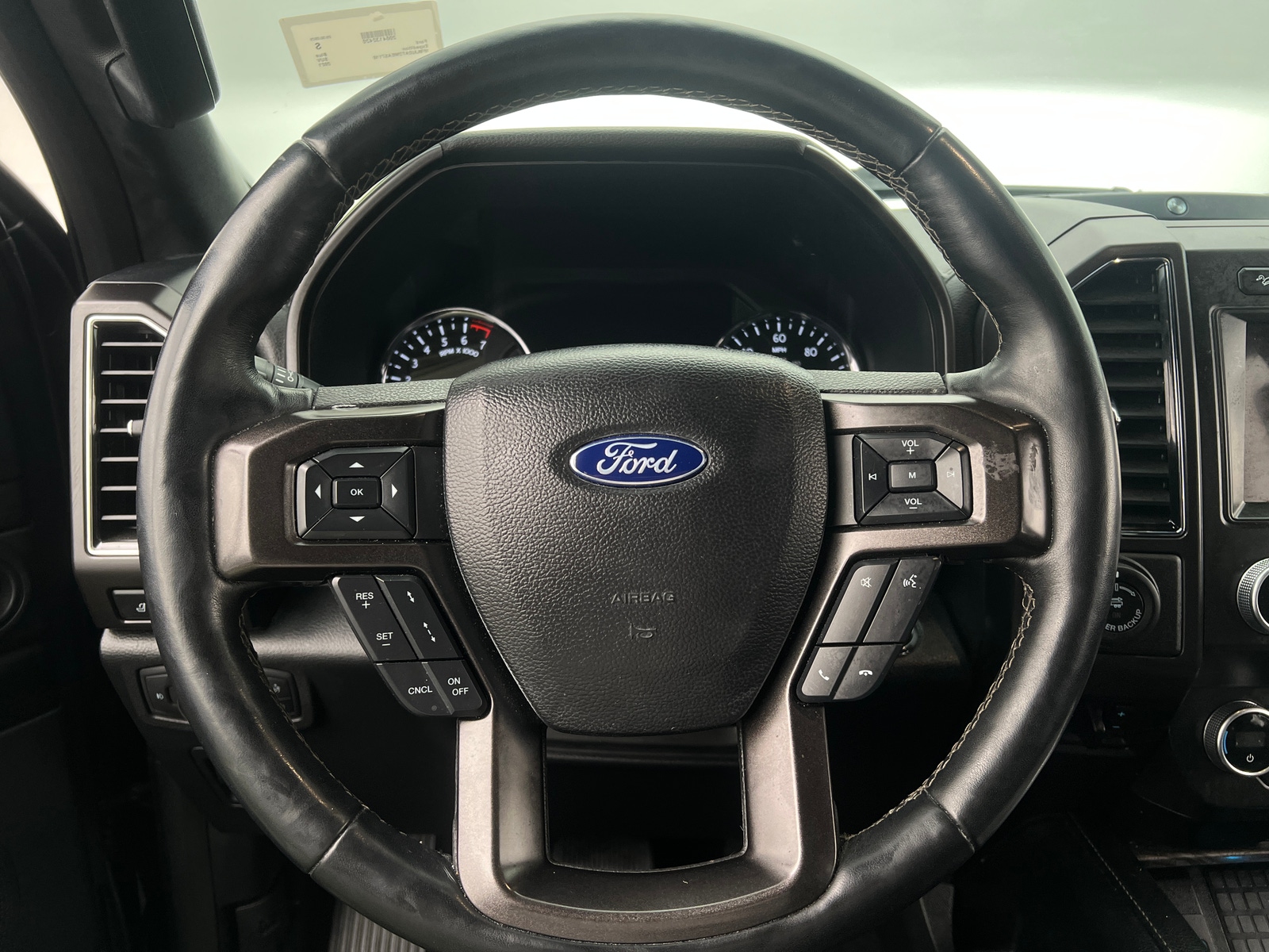 Thumbnail: 2021 Ford Expedition - 4