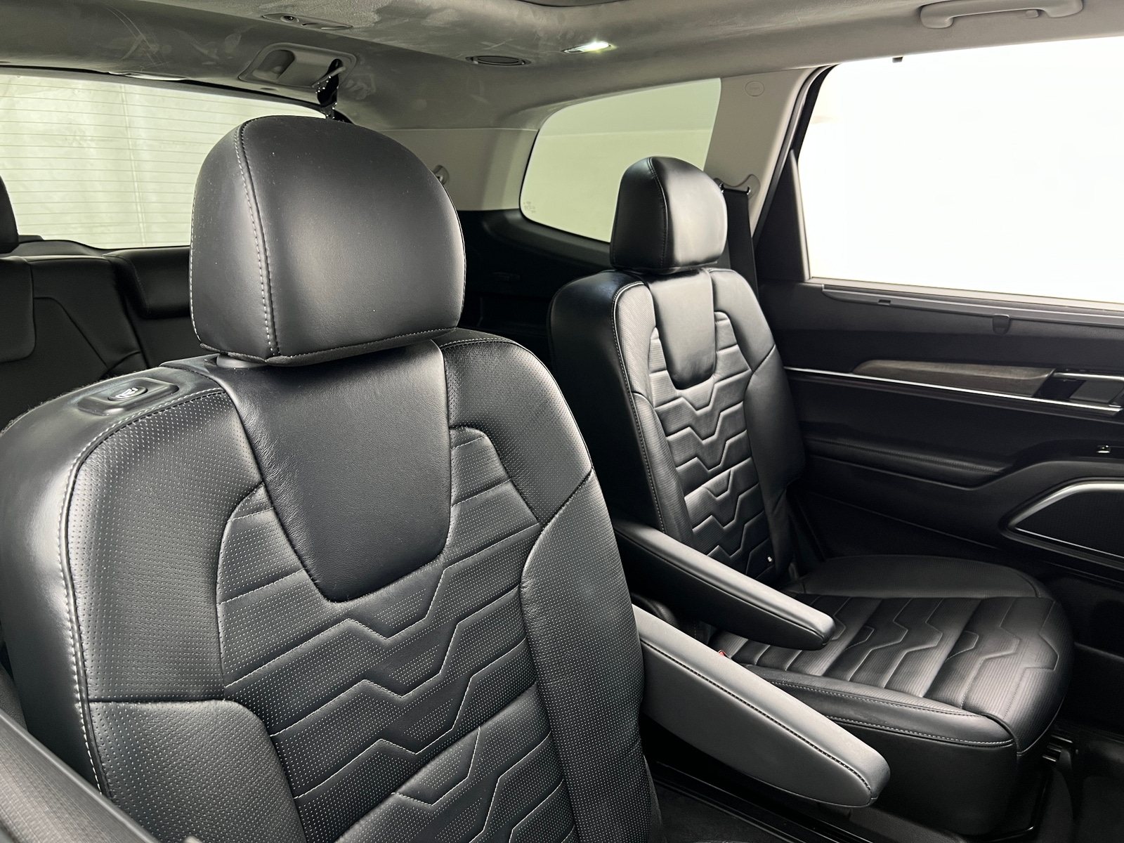 Thumbnail: 2021 Kia Telluride - 5