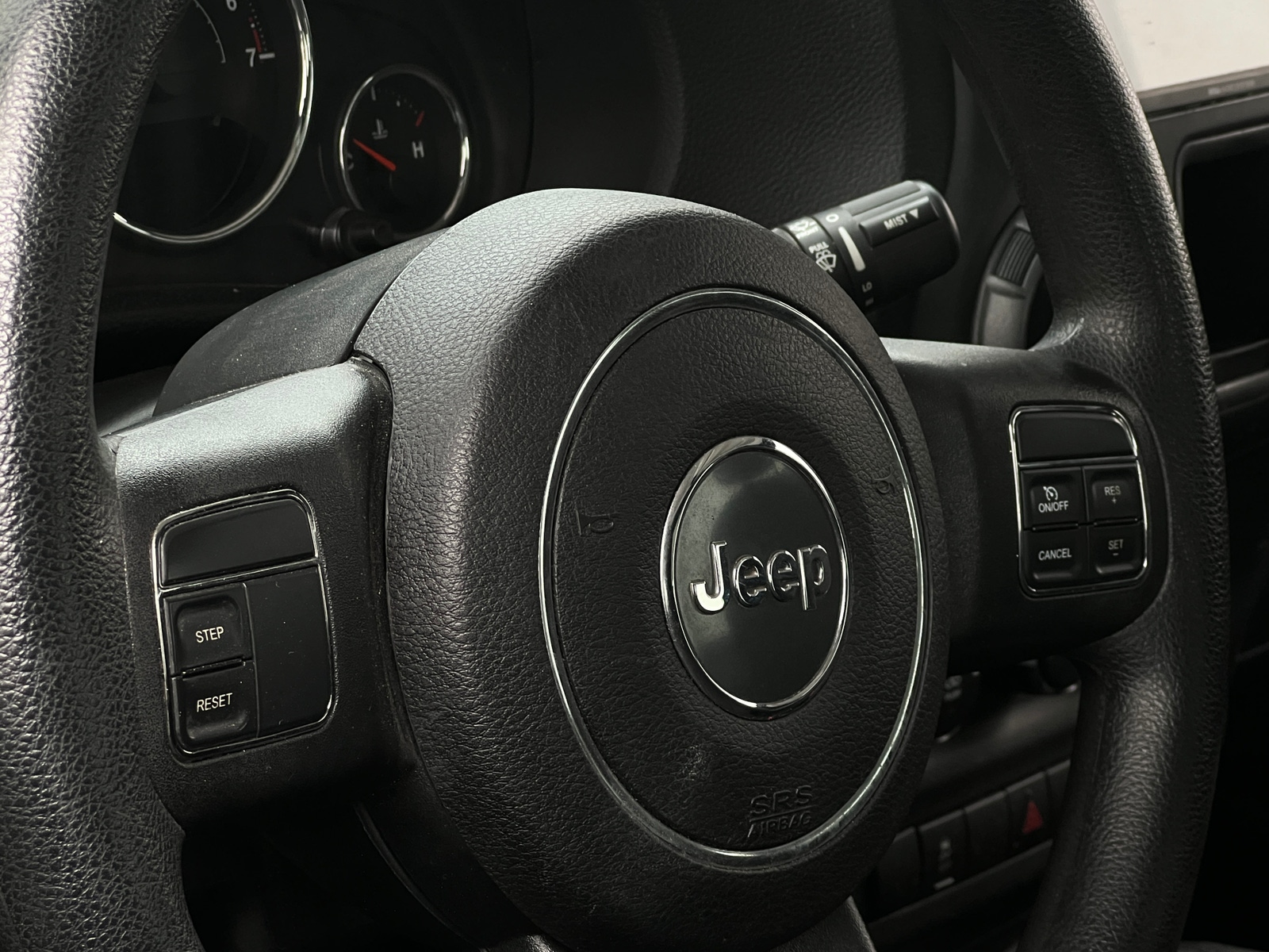 Thumbnail: 2014 Jeep Wrangler - 5