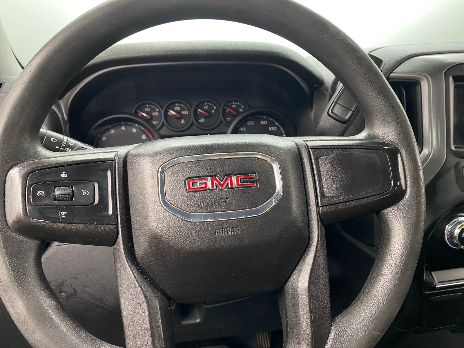 Thumbnail: 2020 GMC Sierra 1500 - 5