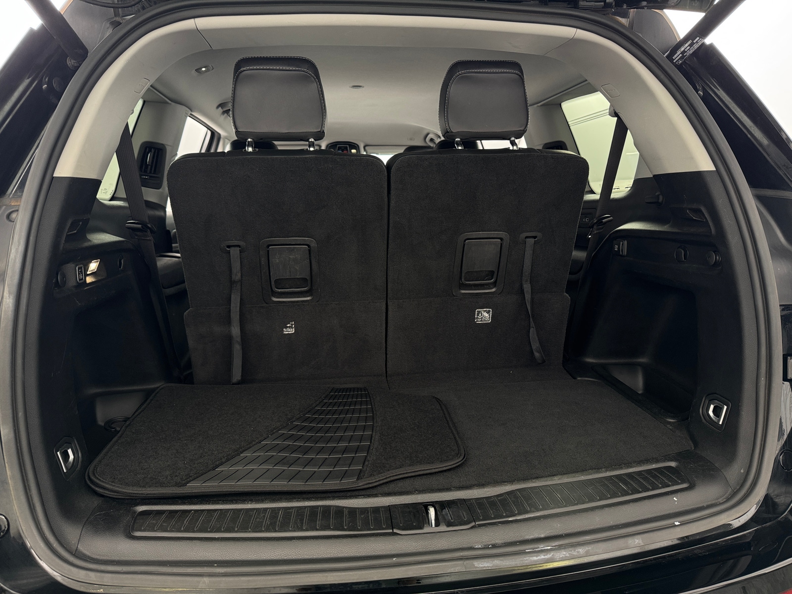 Thumbnail: 2023 Jeep Grand Cherokee L - 6