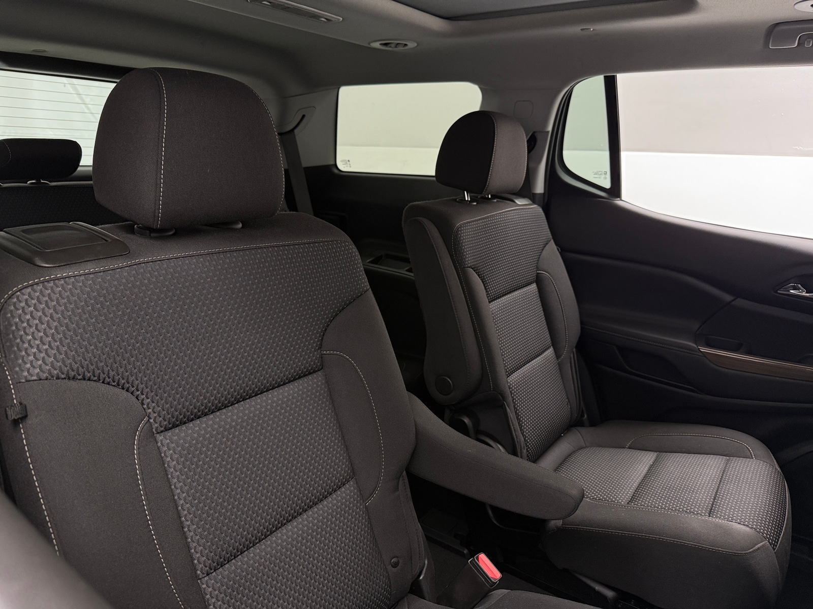 Thumbnail: 2022 GMC Acadia - 6