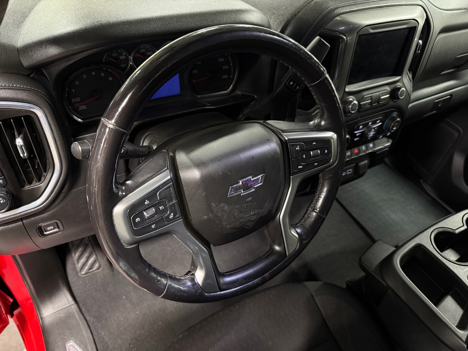Thumbnail: 2019 Chevrolet Silverado 1500 - 5