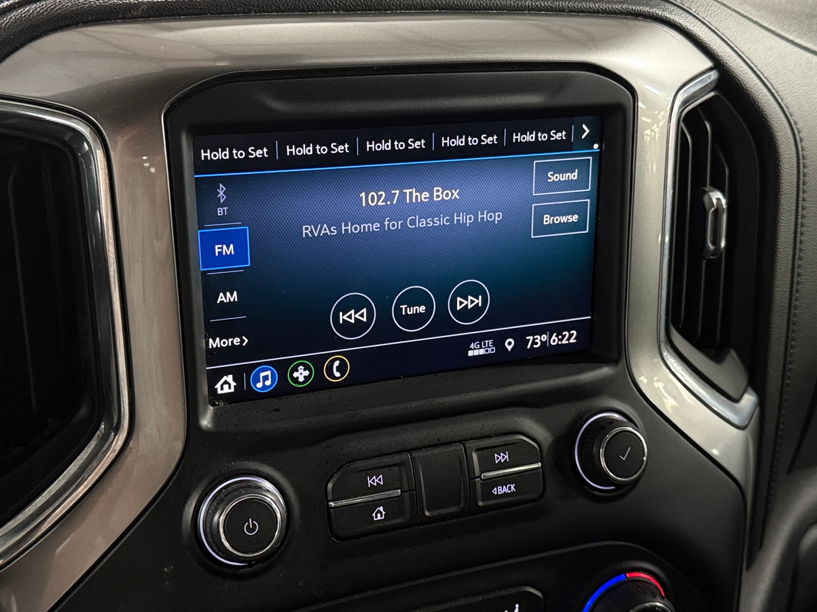Thumbnail: 2019 Chevrolet Silverado 1500 - 4