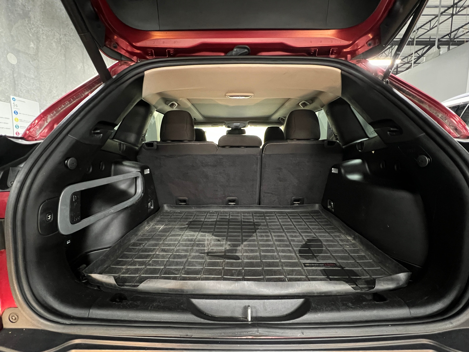 Thumbnail: 2015 Jeep Cherokee - 7