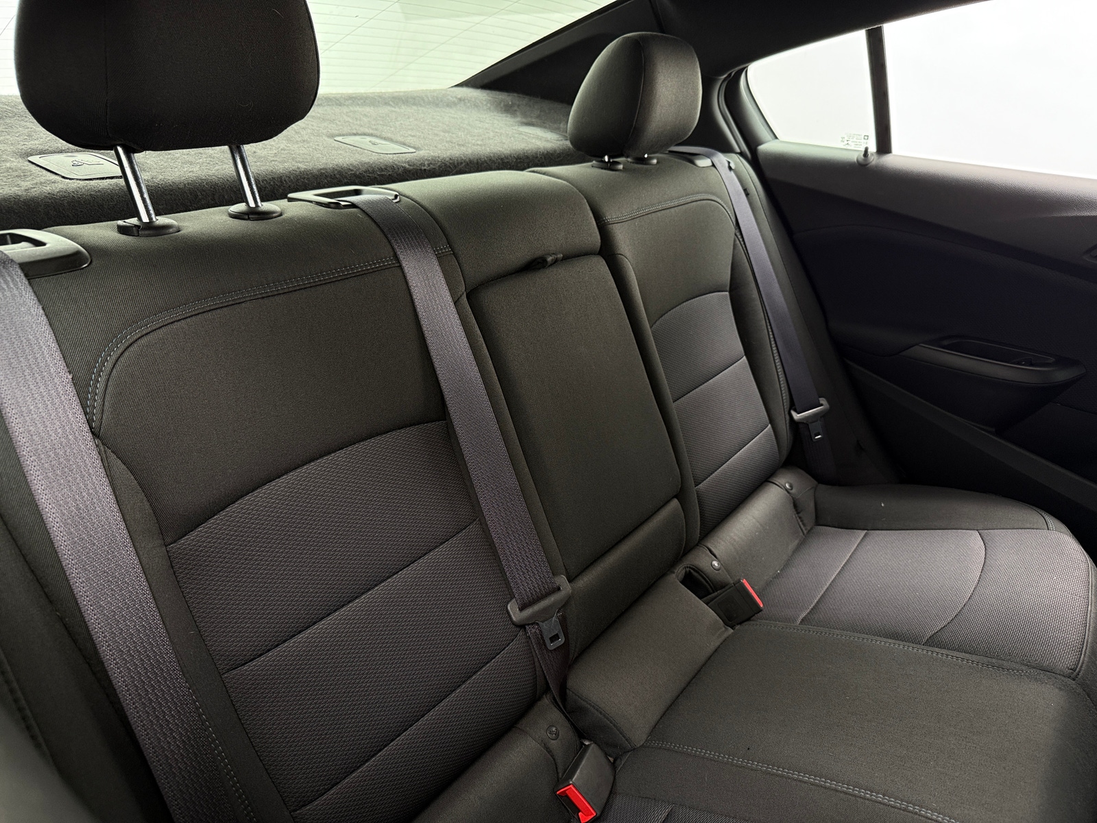 Thumbnail: 2017 Chevrolet Cruze - 6