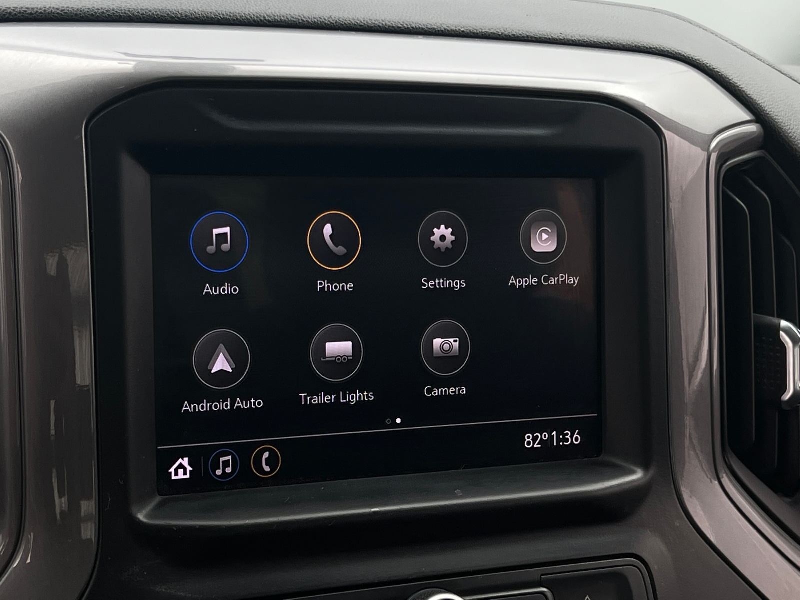 Thumbnail: 2020 Chevrolet Silverado 1500 - 4