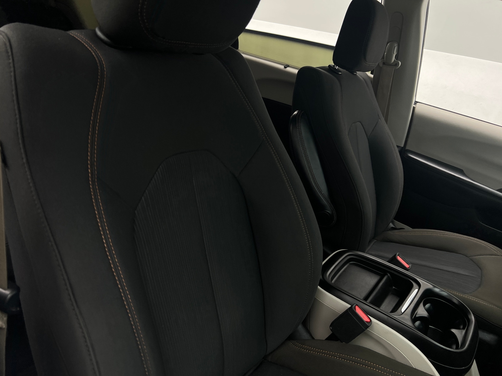 Thumbnail: 2019 Chrysler Pacifica - 2
