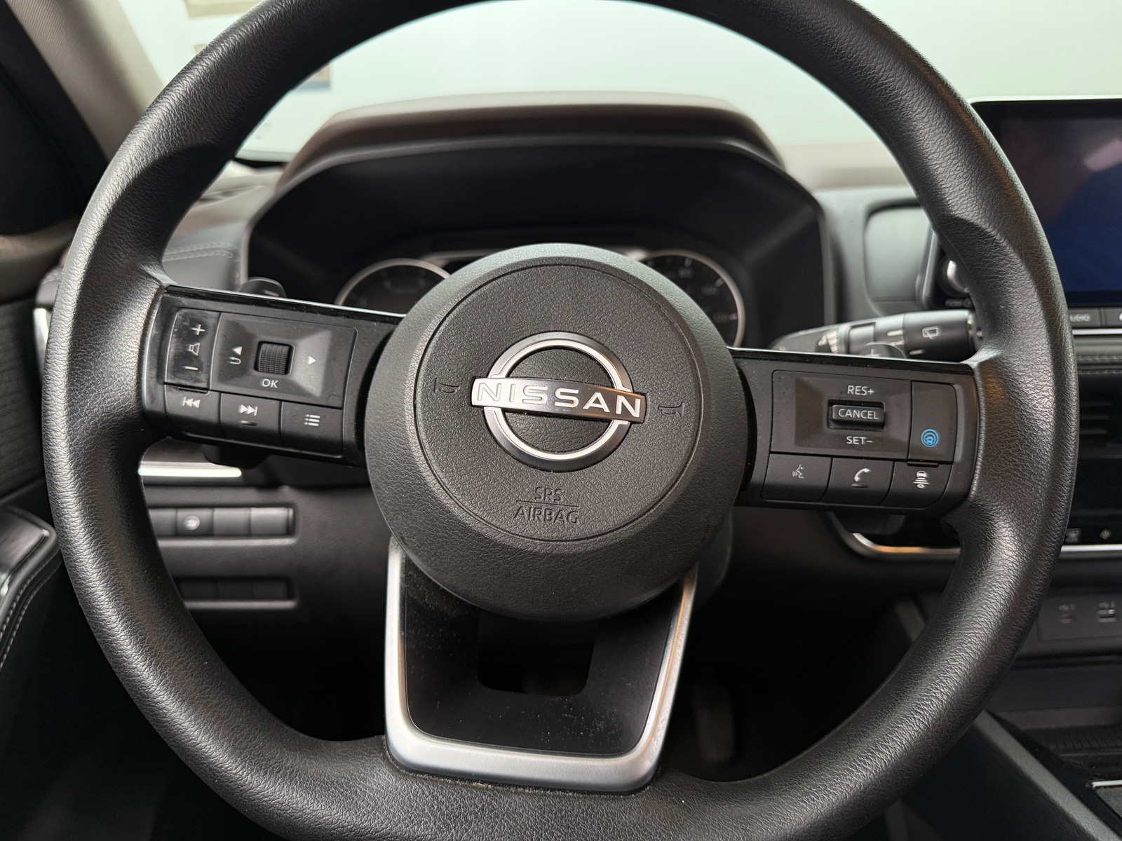 Thumbnail: 2022 Nissan Rogue - 5