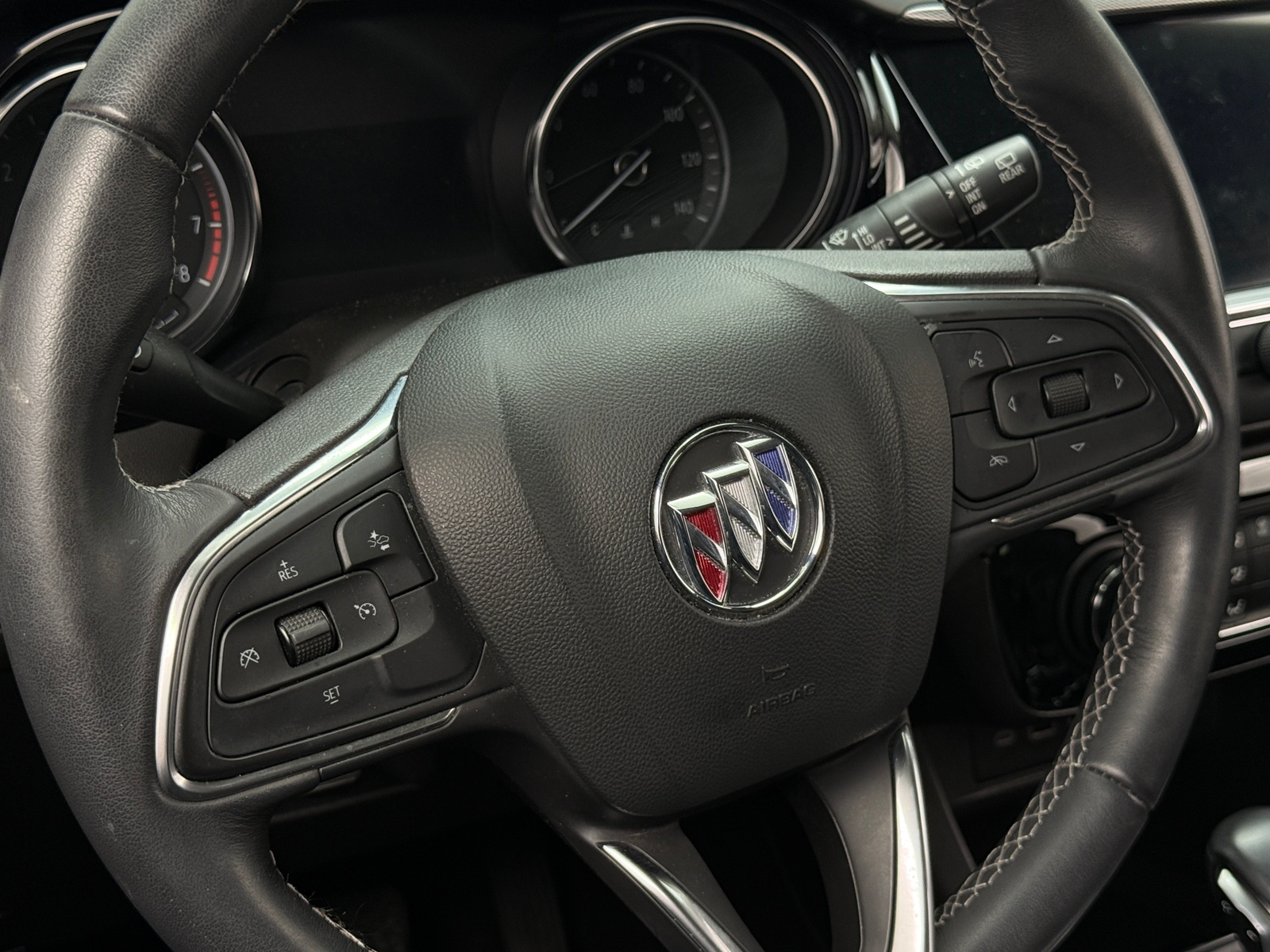 Thumbnail: 2020 Buick Encore GX - 4