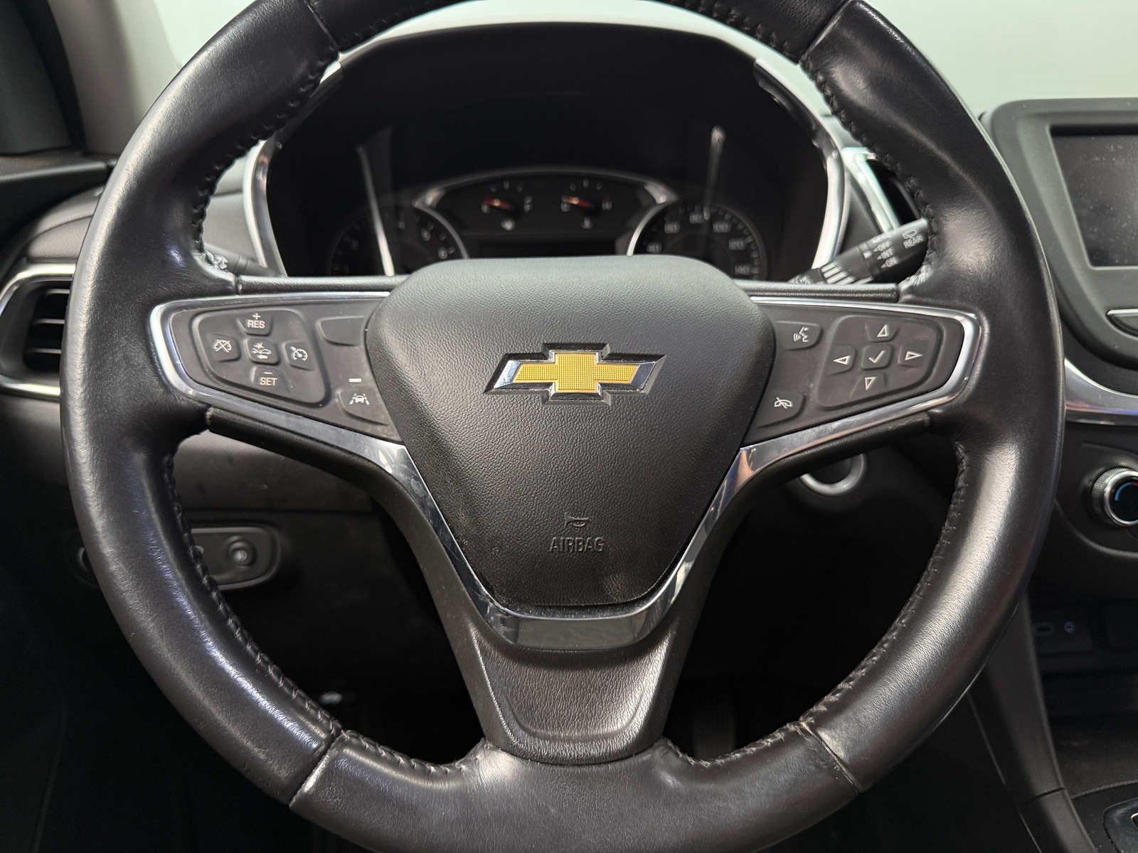 Thumbnail: 2020 Chevrolet Equinox - 5