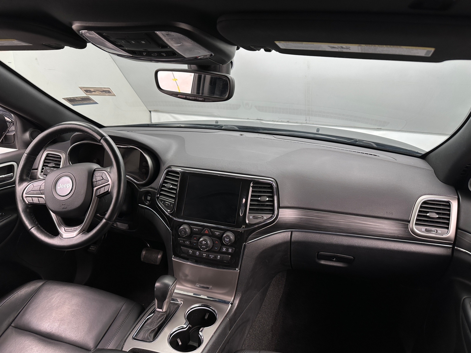 Thumbnail: 2021 Jeep Grand Cherokee - 2