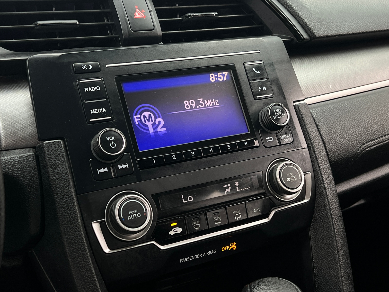 Thumbnail: 2016 Honda Civic - 4
