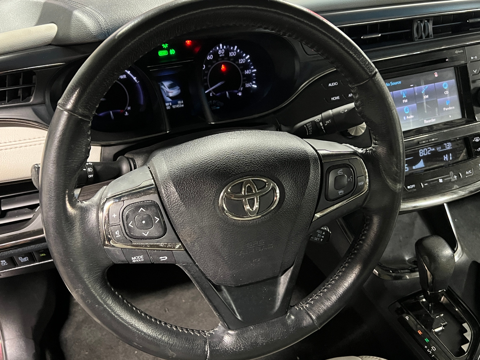 Thumbnail: 2015 Toyota Avalon - 4